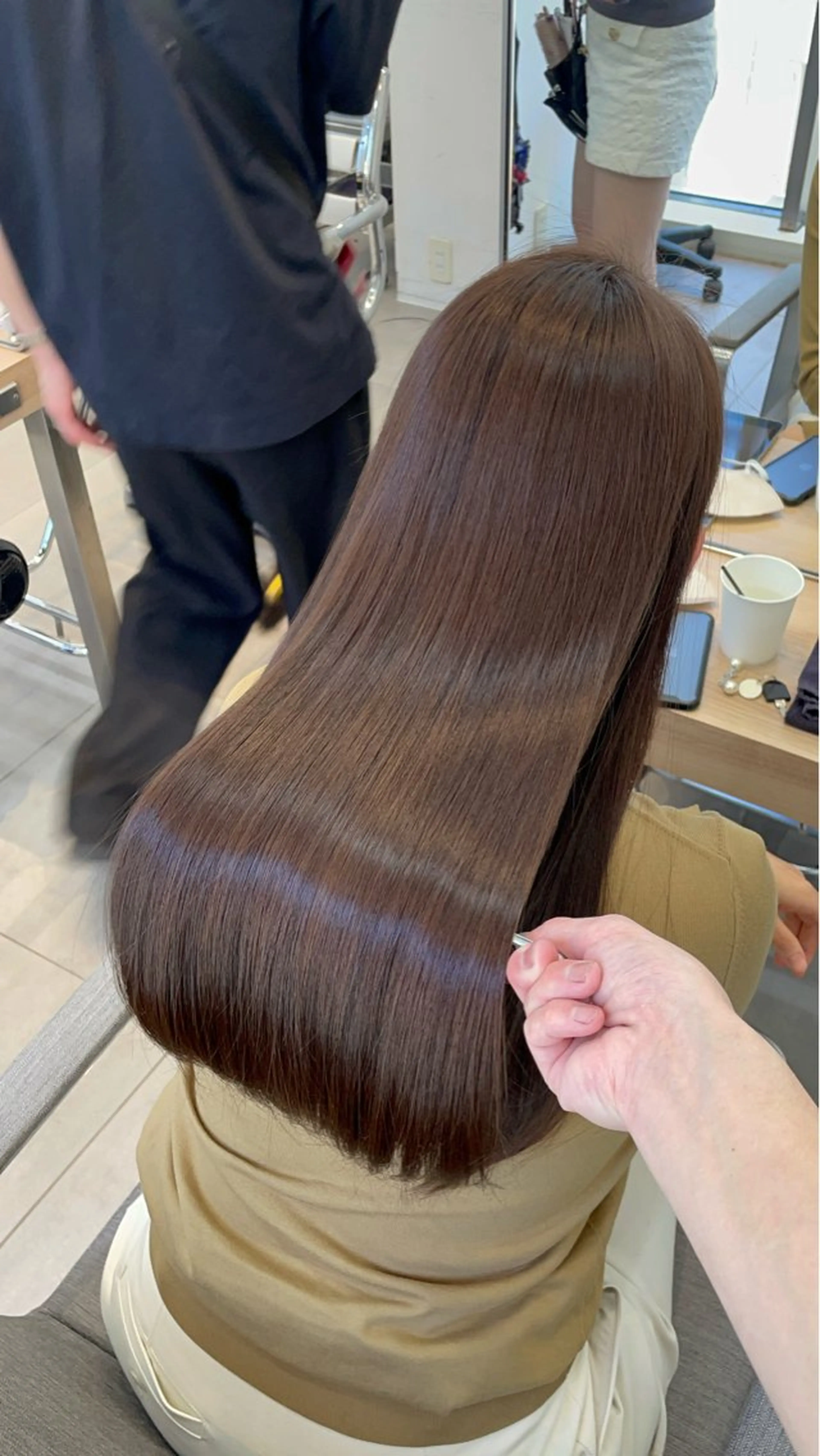 ロング カラー 髪質改善 ✨髪質改善✨美髪 矯正🫧小泉のヘアスタイル