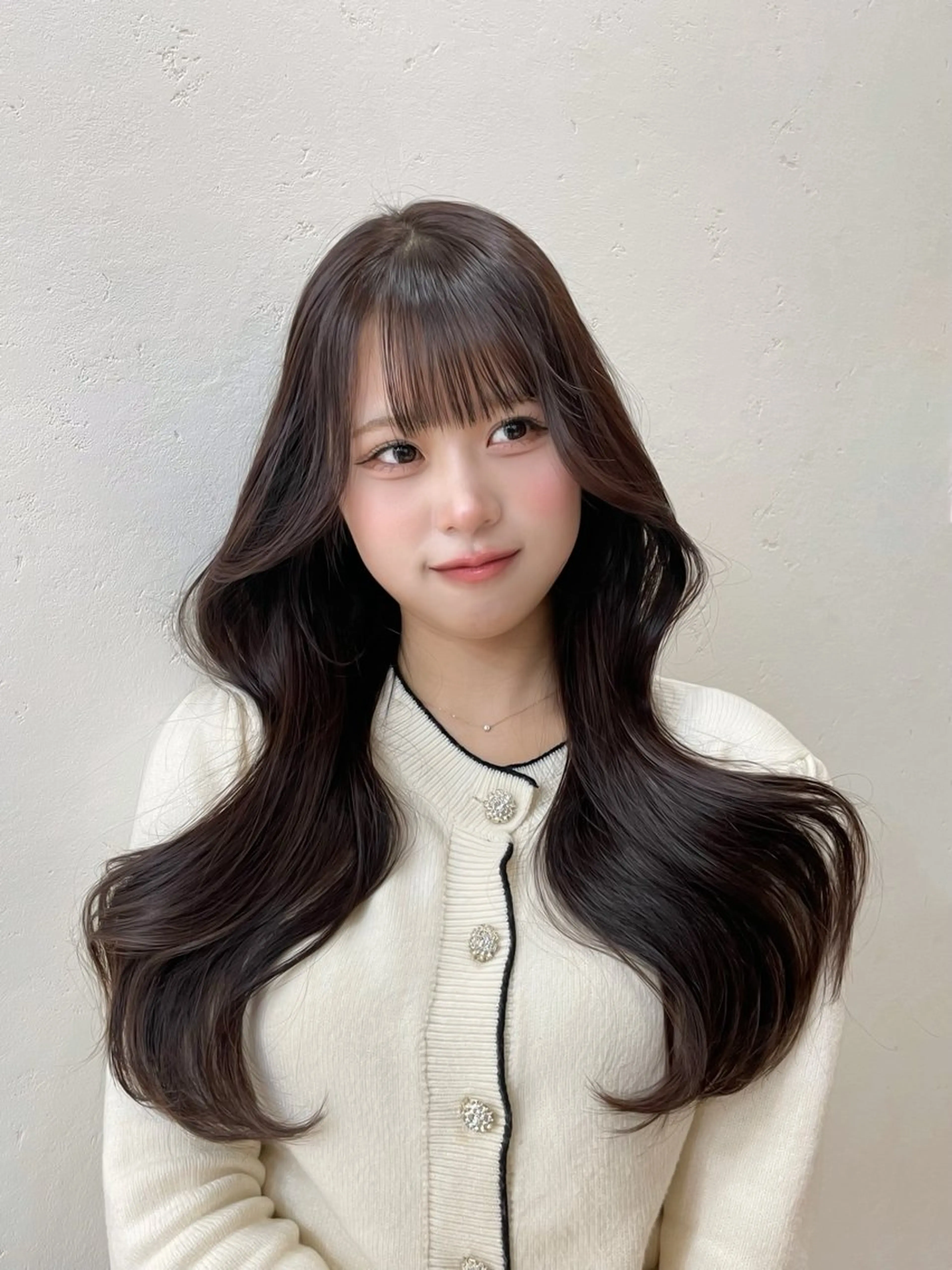 ロング カット ヘアカラー 渡辺 あいかのヘアスタイル