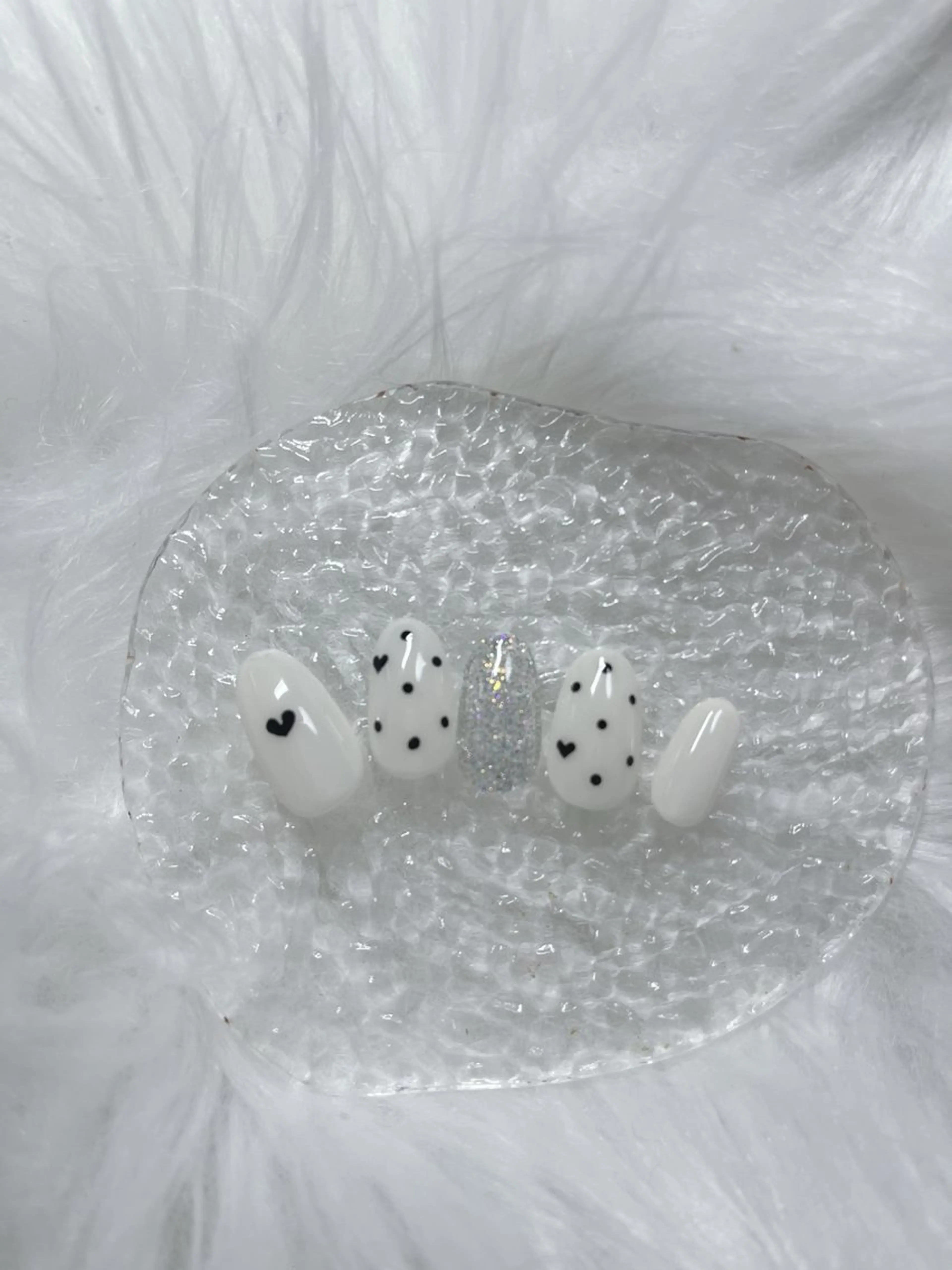 ネイル シンプルネイル バレンタイン かわむら りょうこのネイルデザイン