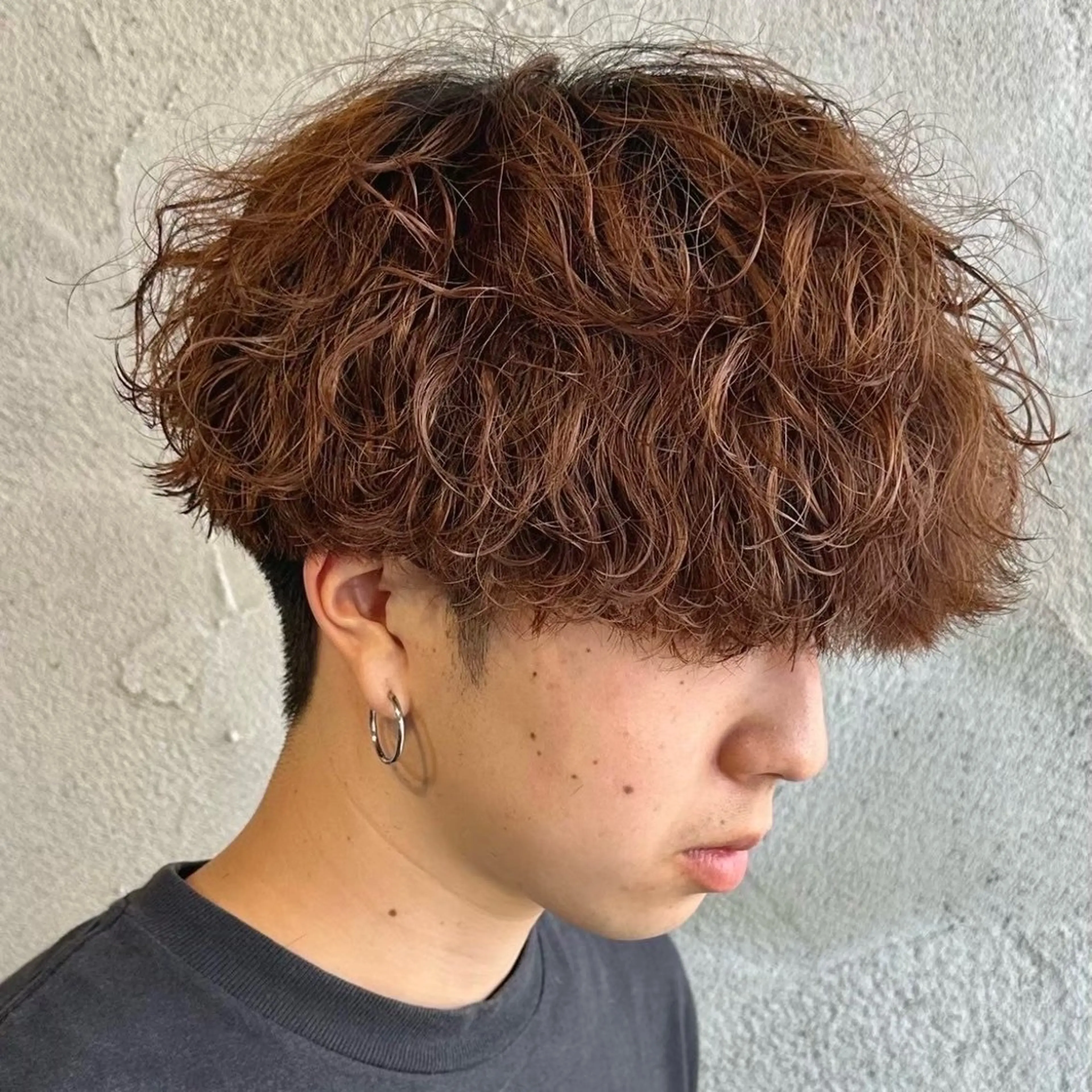 カラー 大沼 那奈のヘアスタイル