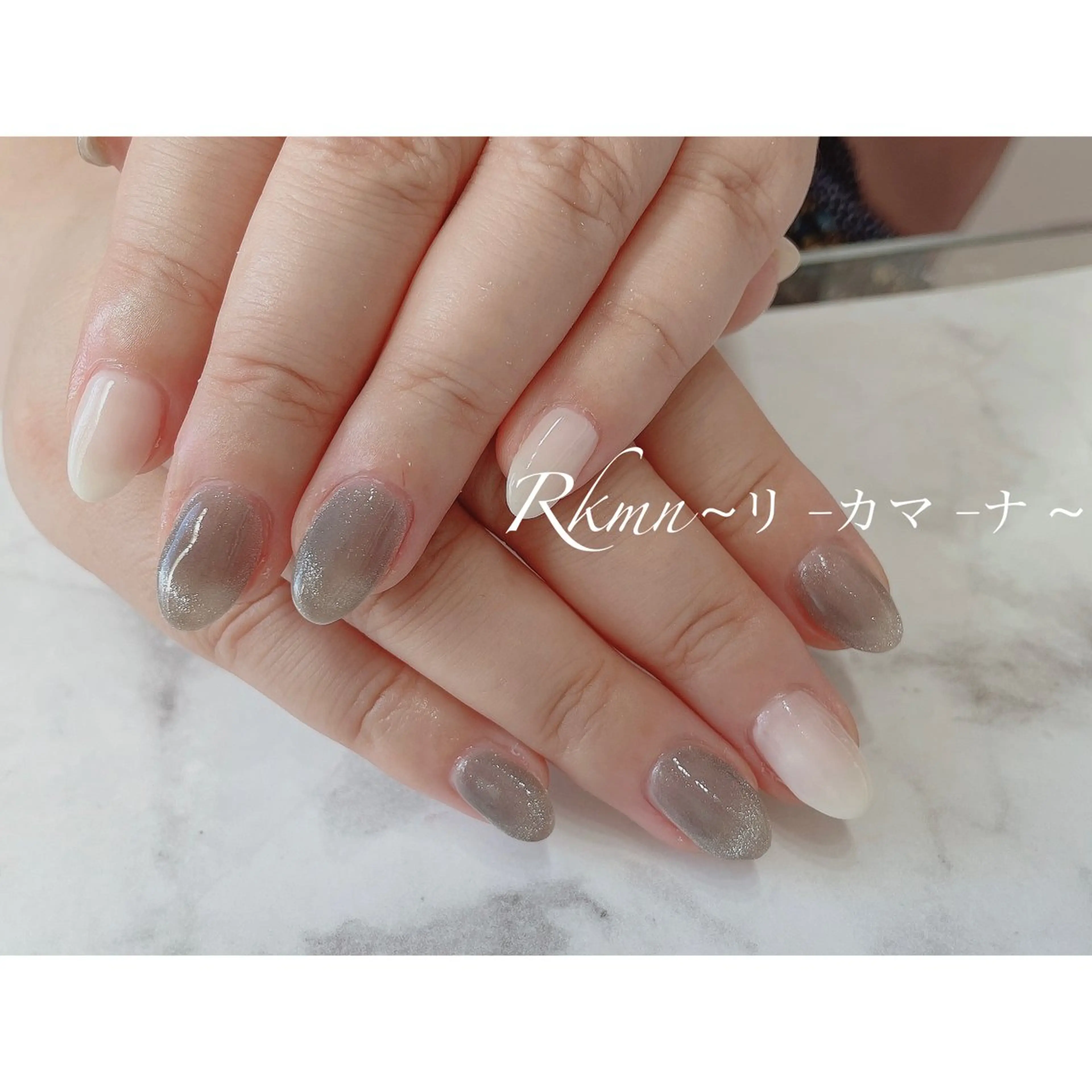 ネイル アートネイル マグネットネイル 春ネイル ホワイト ハンドネイル フットネイル ハンドケア Rkmn ~リ-カマ-ナ~のネイルデザイン