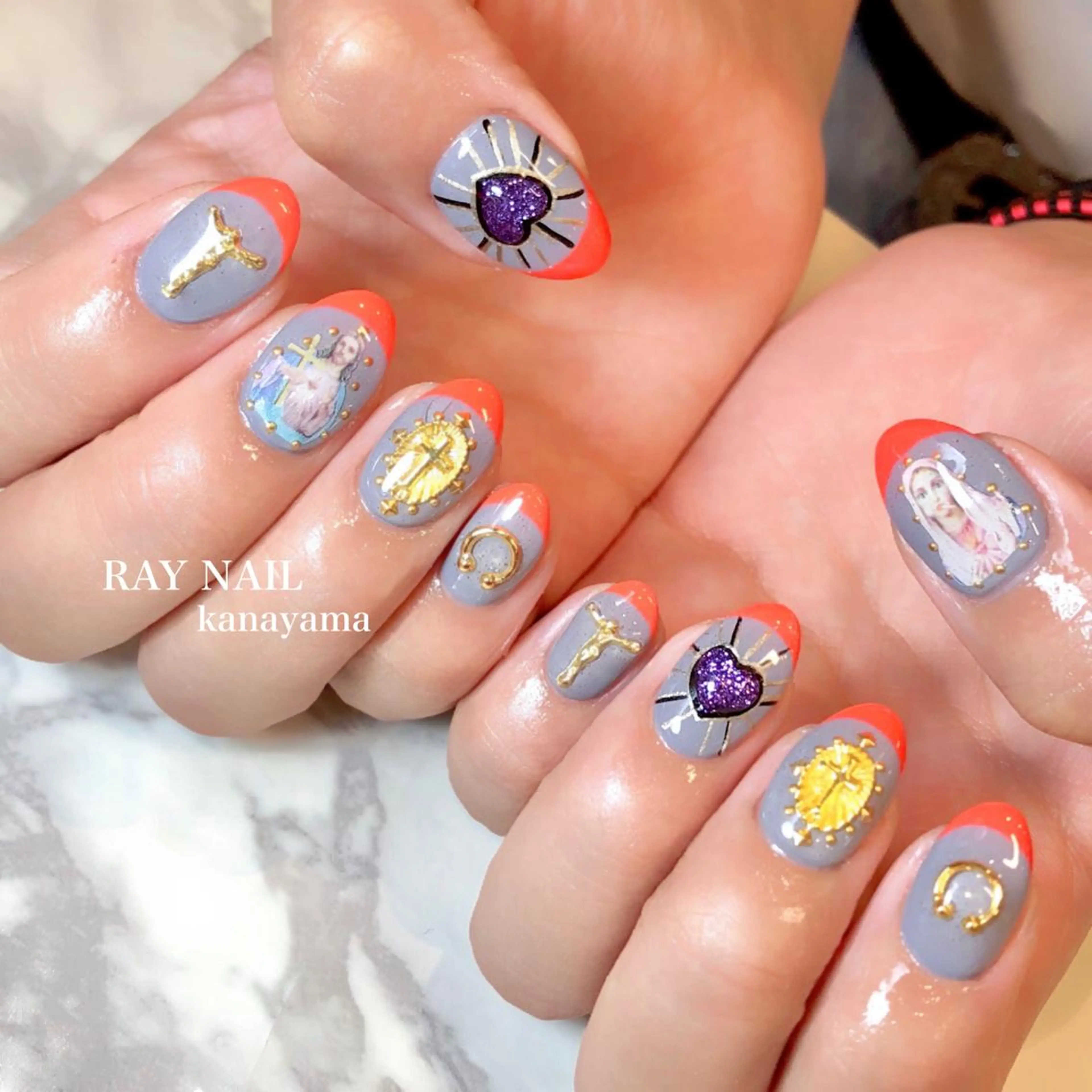 ネイル フレンチネイル オレンジ Arowa 伊田のネイルデザイン