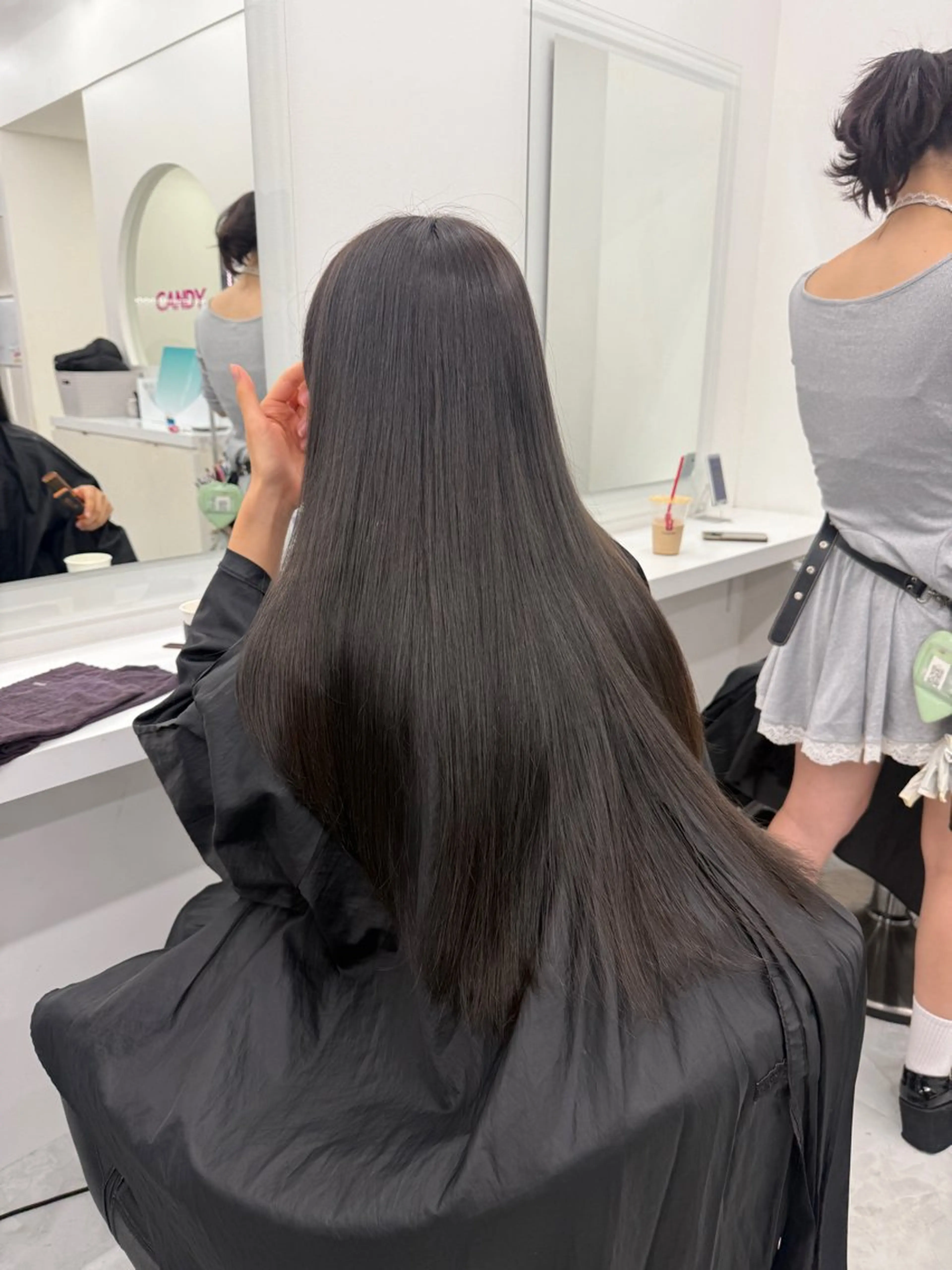 ロング カラー ヘアアレンジ グレージュ オリーブグレージュ オリーブグレー 🎀Girly艶髪カ ラー🎀Harukaのヘアスタイル