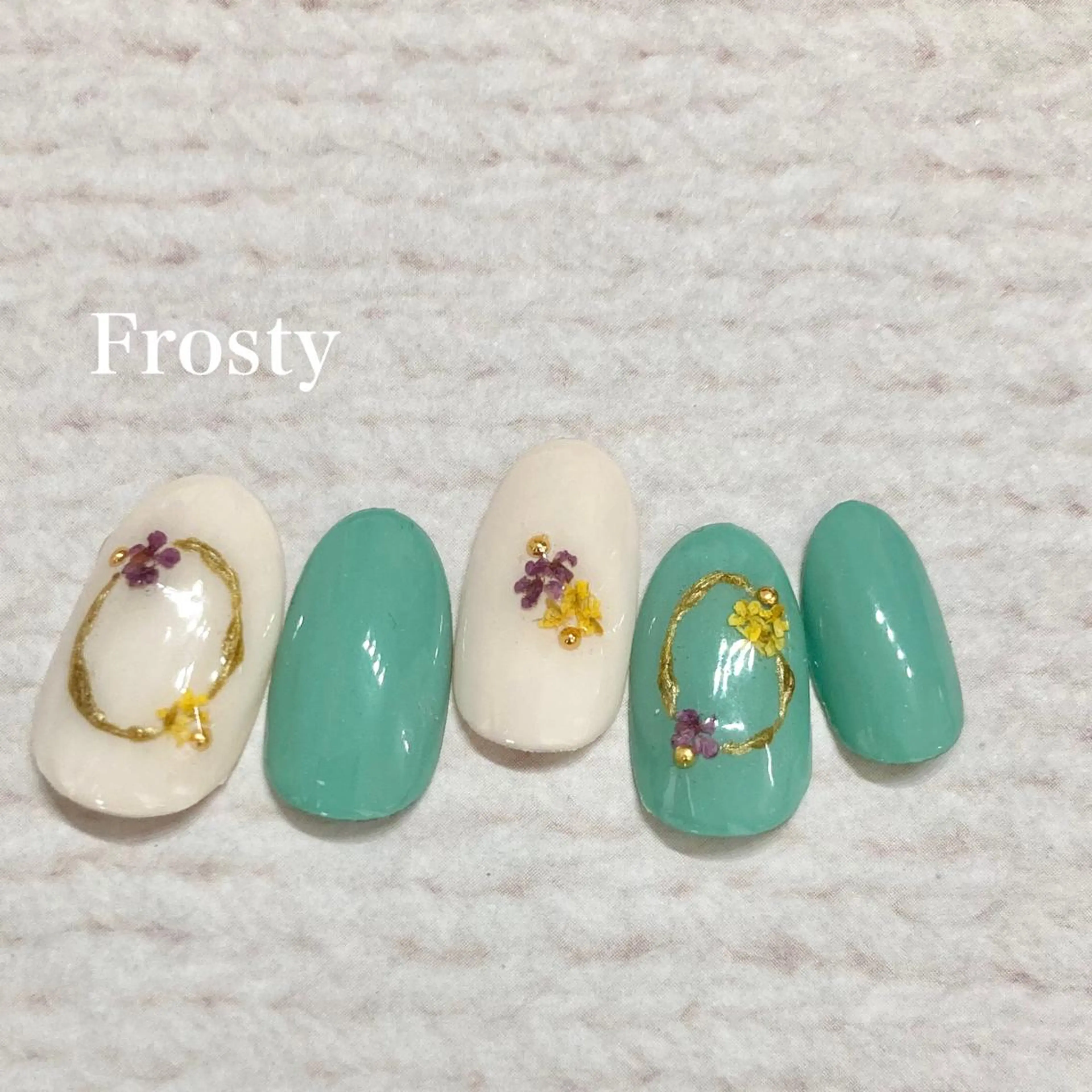 ネイル Mys. 三上紗紀のネイルデザイン