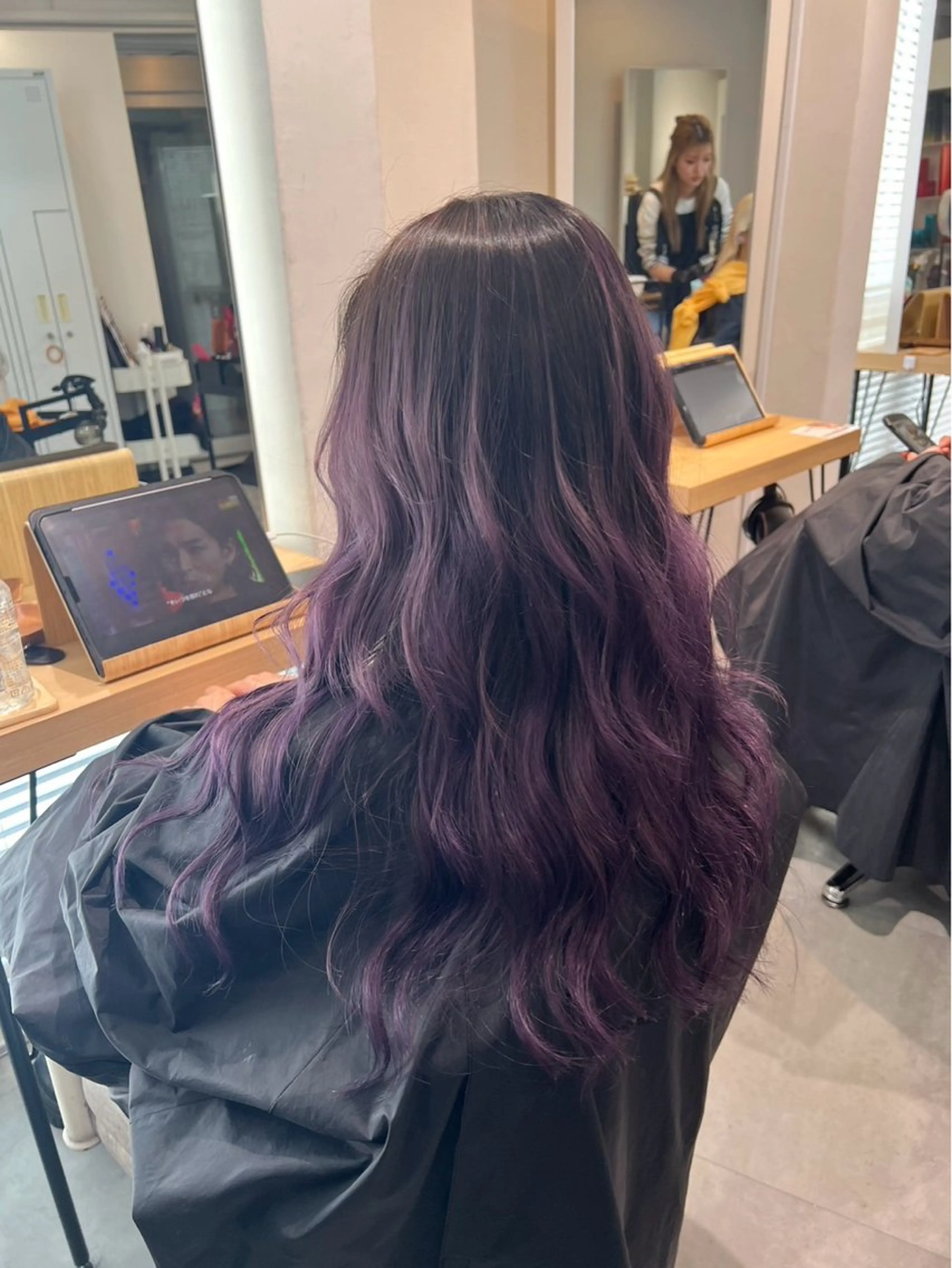 ロング カラー バレイヤージュ ラベンダーカラー レイヤーカット ヘアカラー トリートメント ROBIN所属・指名数No.1 /NAOYAのヘアスタイル