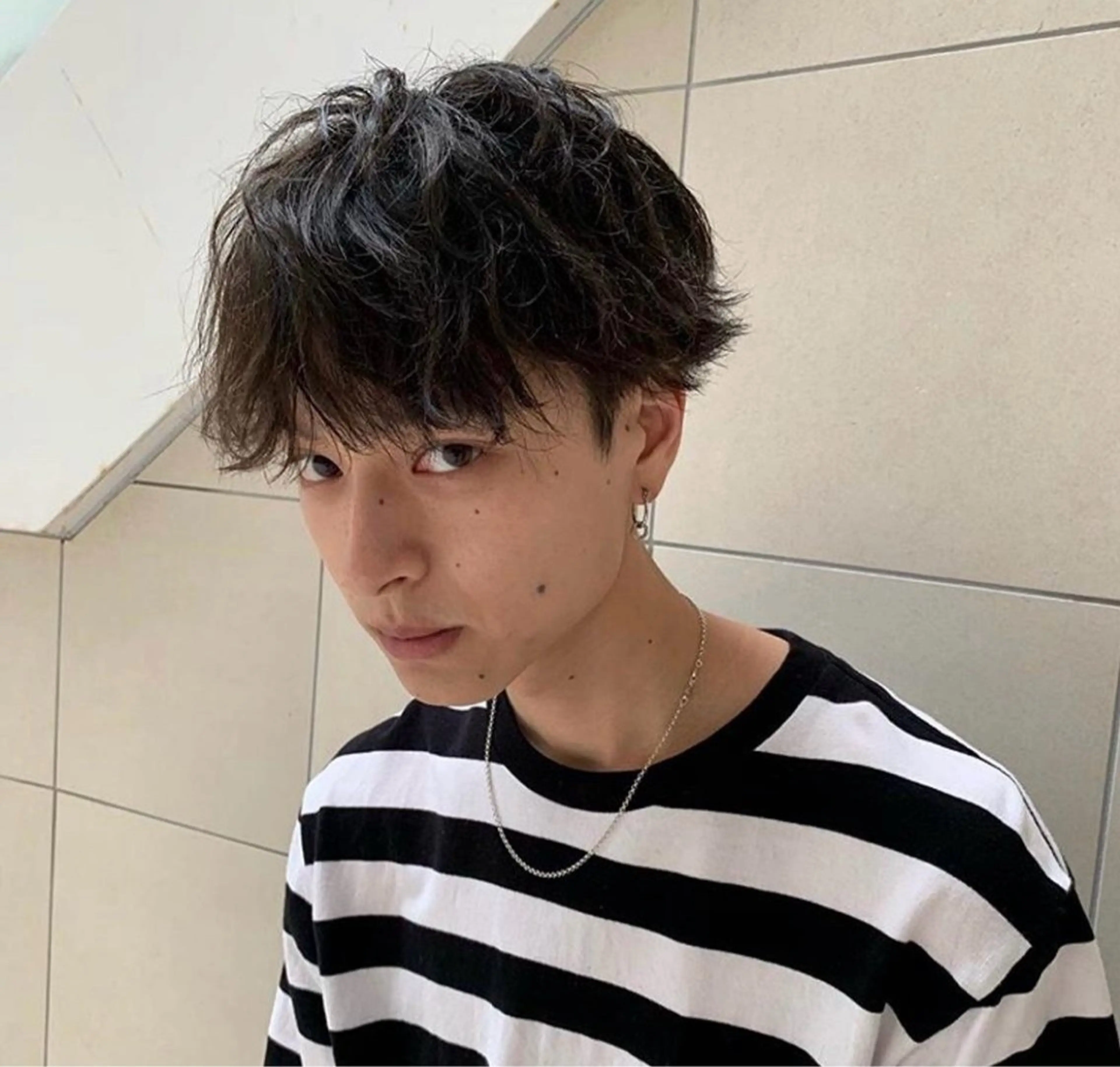 メンズ 透明感カラー・ 髪質改善🩵イケダのヘアスタイル