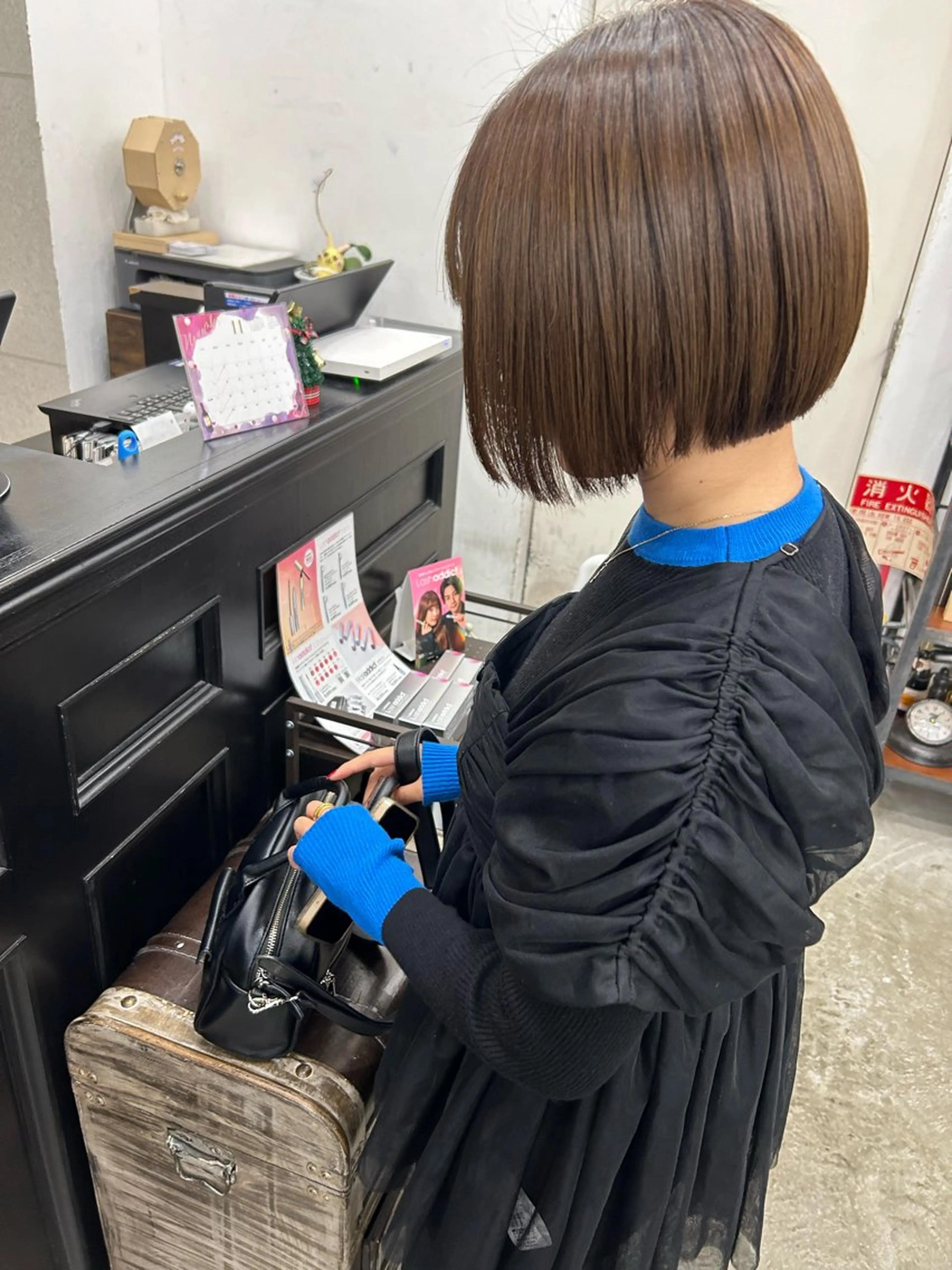 ショート カラー レイヤー ハイトーン 暖色⭐︎KANAKOのヘアスタイル