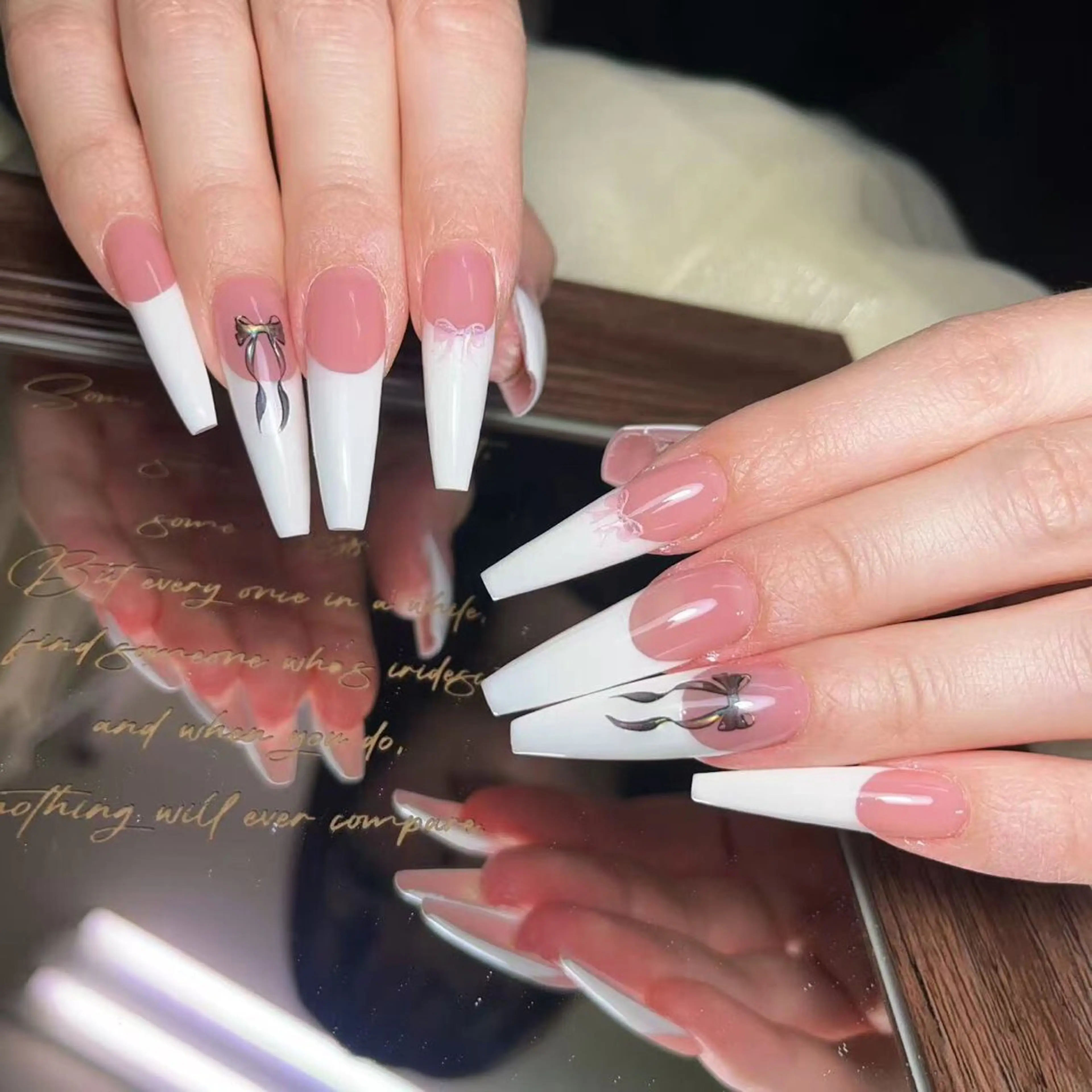 ネイル ハンドネイル ハンドケア BuBu Nail渋谷道玄坂のネイルデザイン