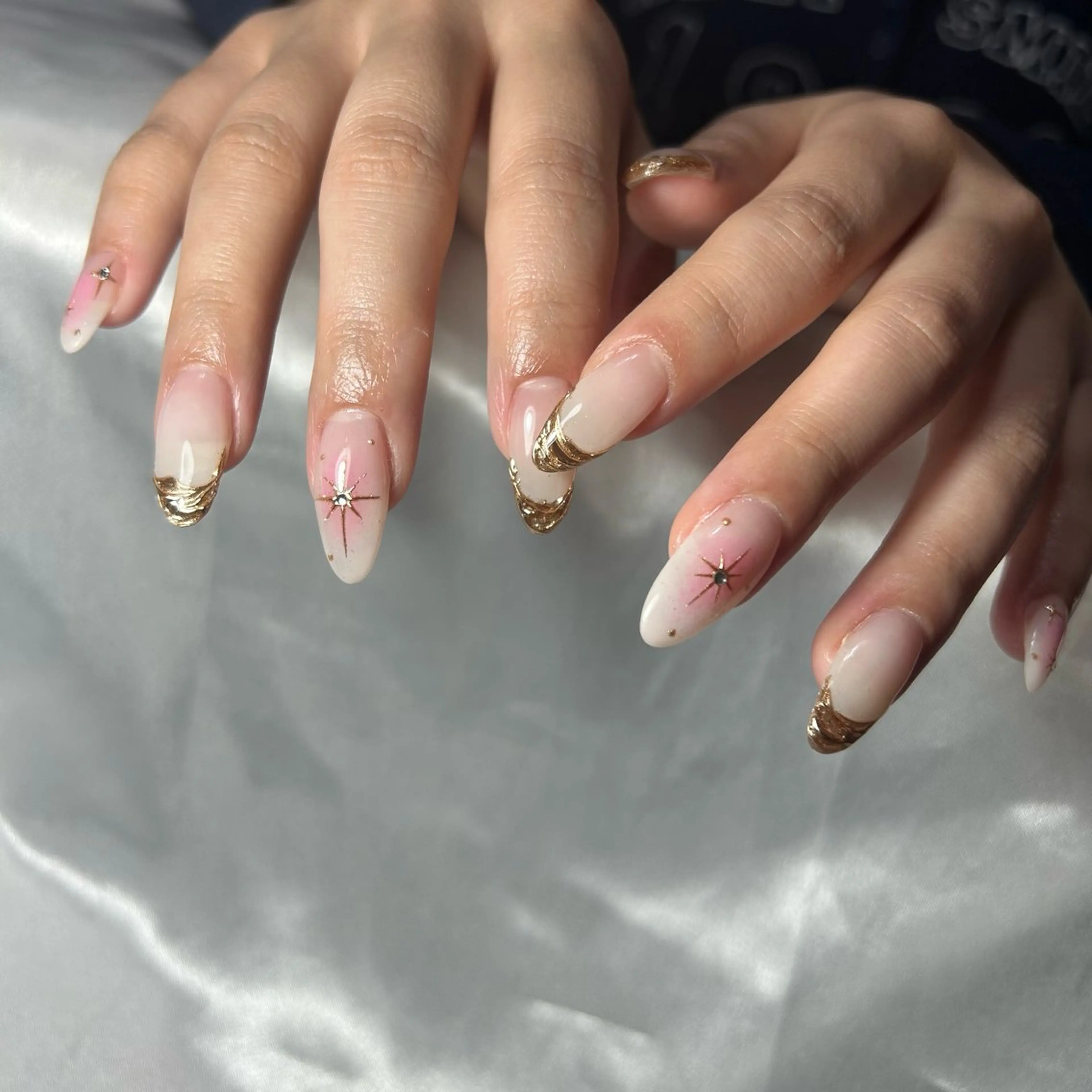 ネイル ハンドネイル nailroom‪ sb‪‪𓈒𓂂𓏸のネイルデザイン