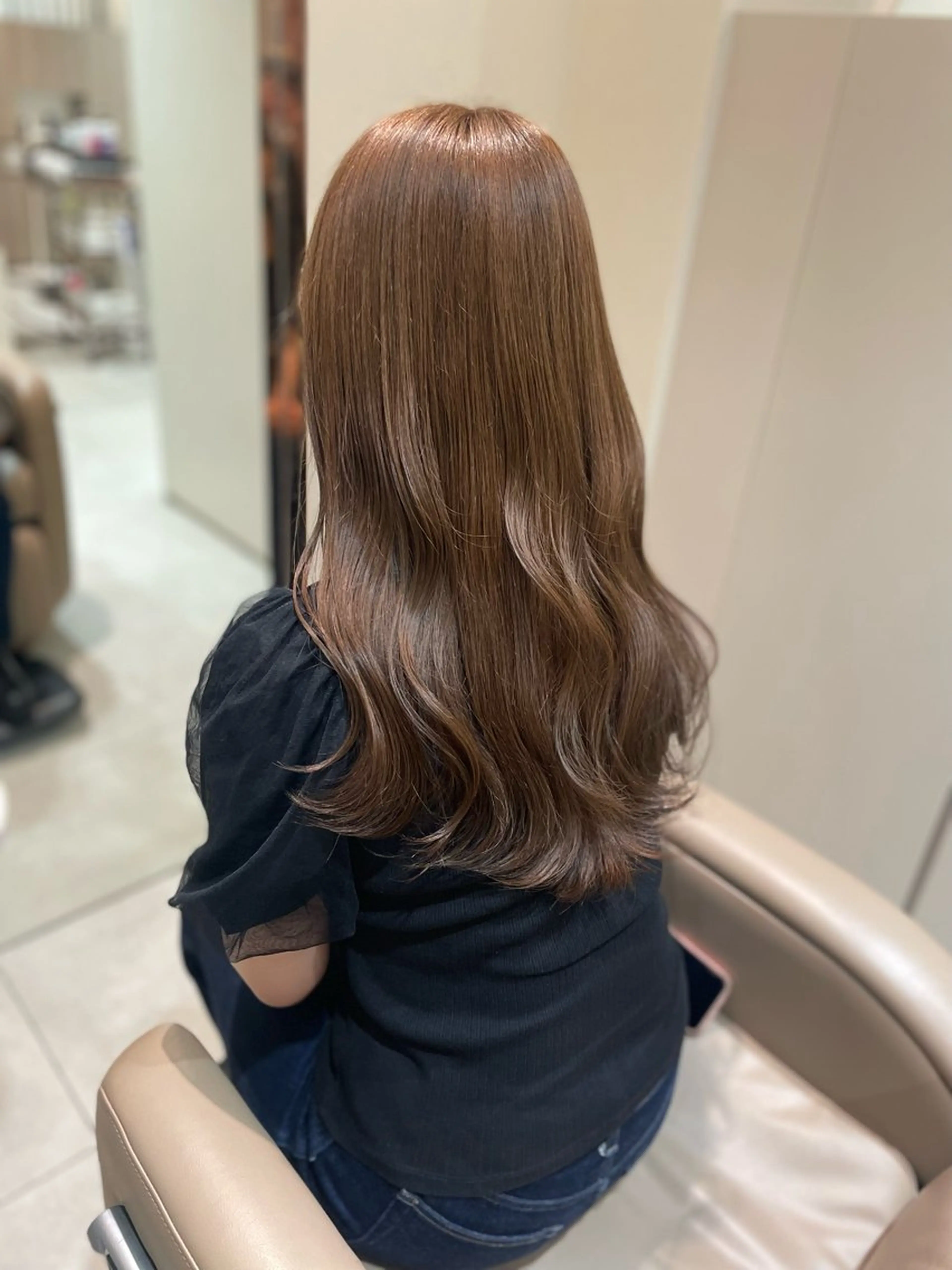 セミロング カラー ベージュカラー ブリーチ ブラウンカラー ブラウンベージュ 透明感カラー ヘアカラー MANAMI🪸 透明感カラーのヘアスタイル