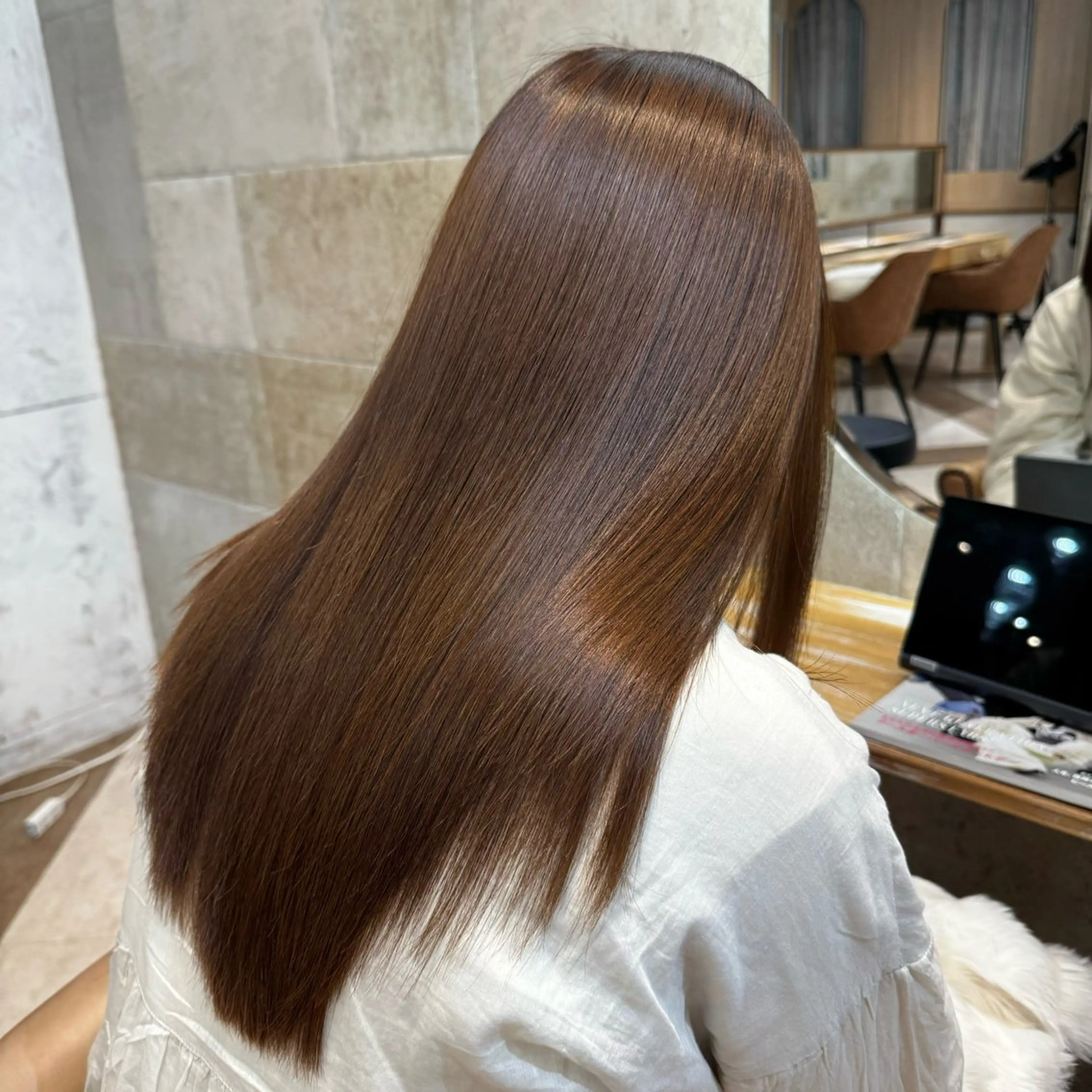 ロング カラー 棚瀬 寧麻のヘアスタイル