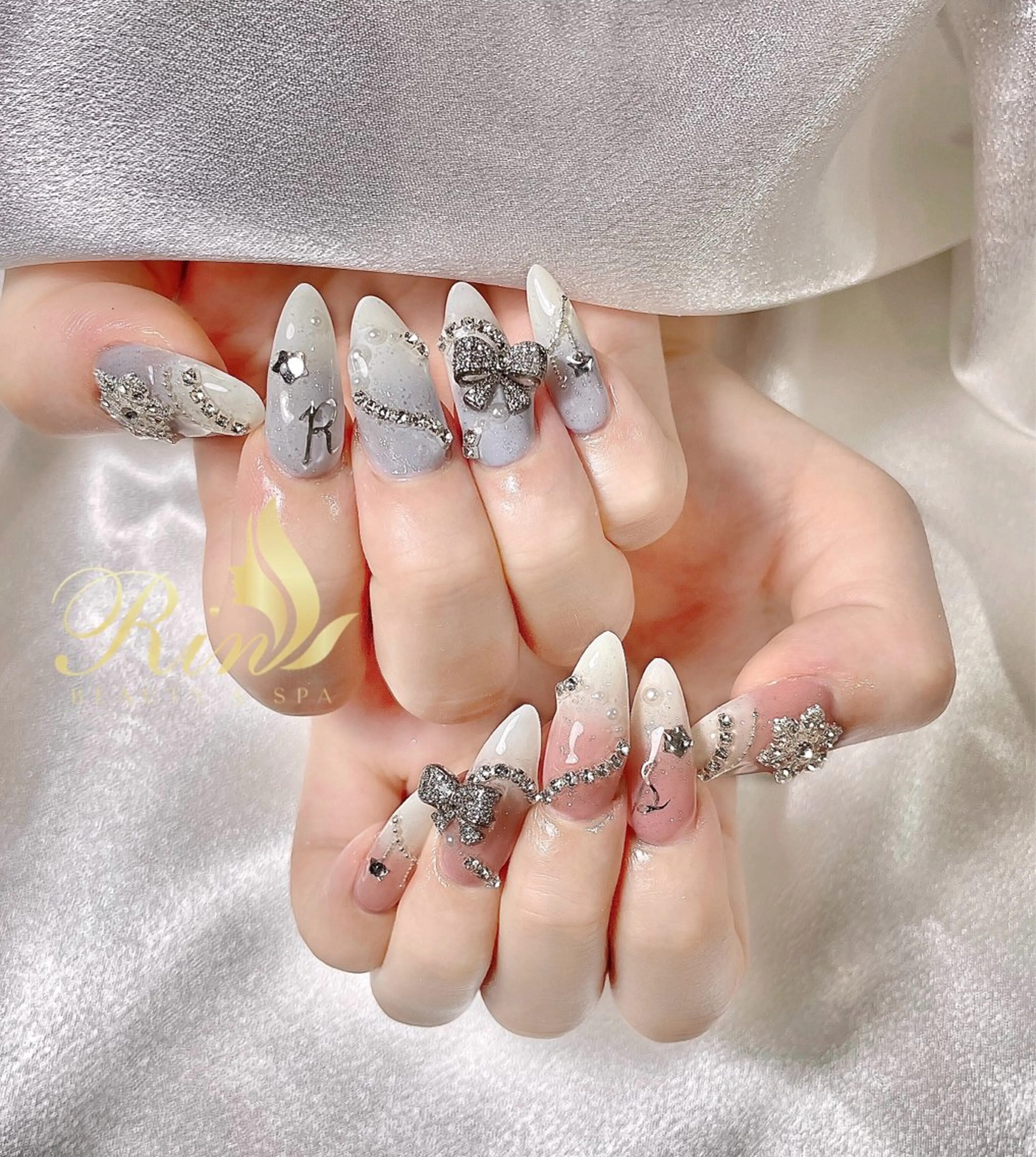 ネイル アートネイル 長さ出し ガーリー 韓国ネイル 持ち込み Rin Nail 新大久保店のネイルデザイン