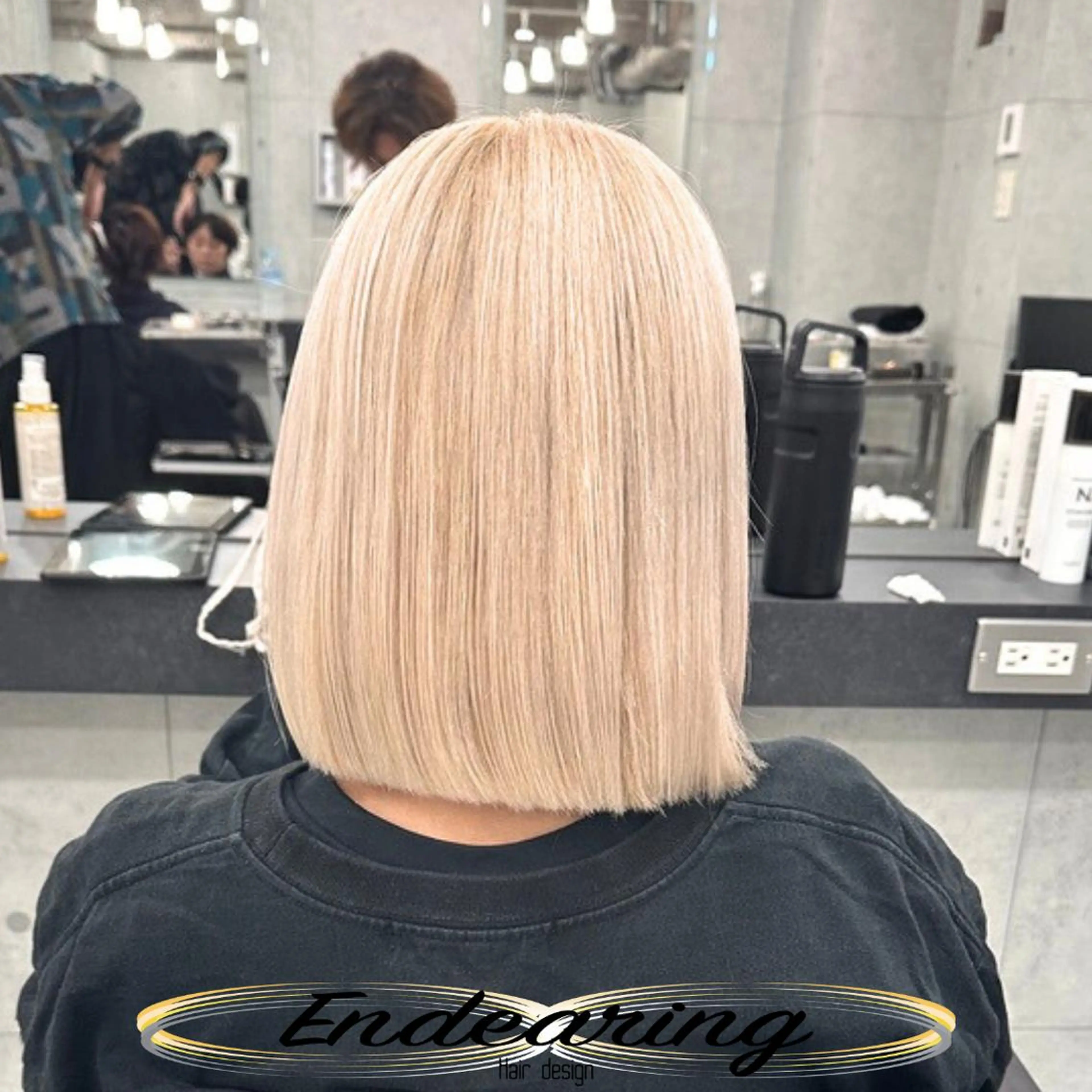 ミディアム ワンレンボブ ボブ ヘアカラー Endearing 銀座/レイヤーカットのヘアスタイル