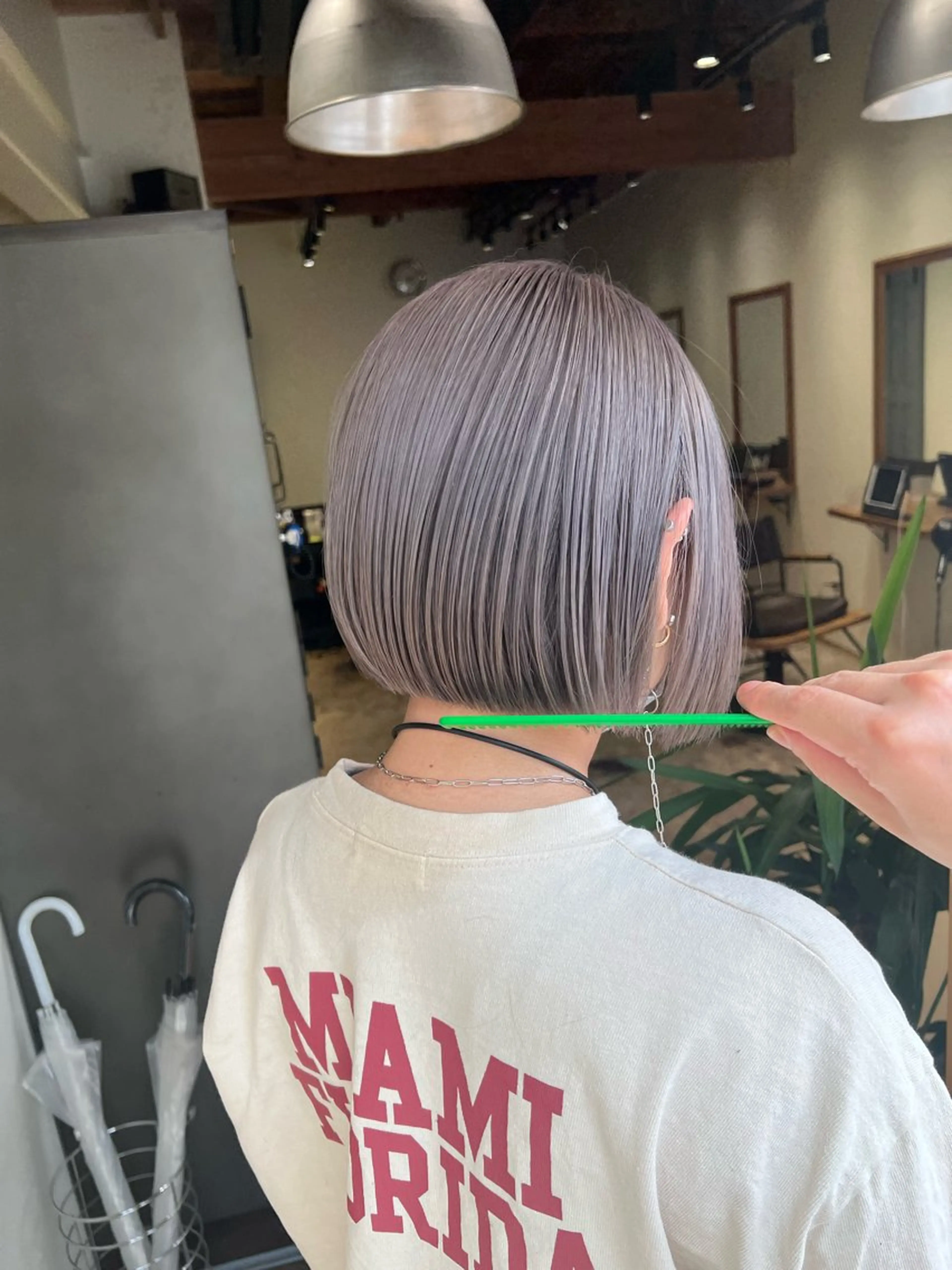ショート カラー nishido ハイライト/パーマのヘアスタイル