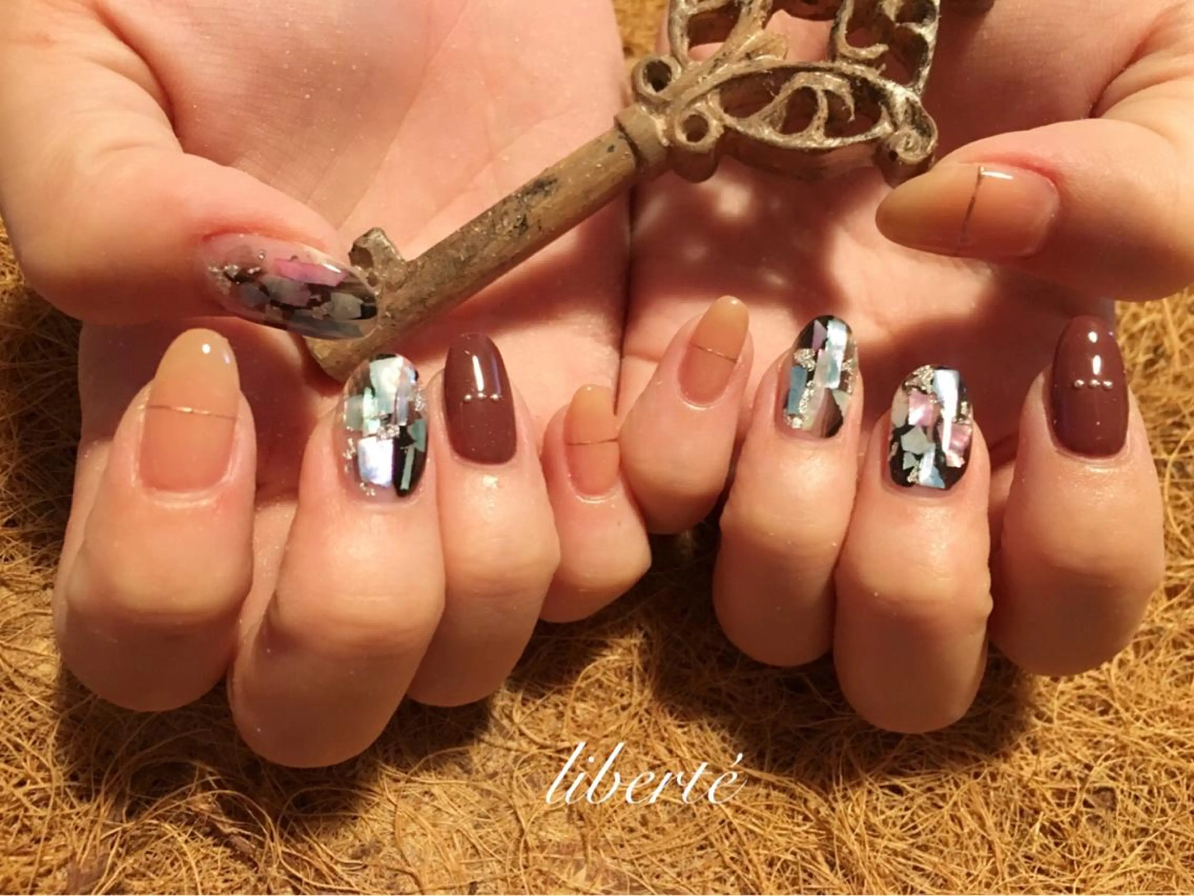 ネイル liberté (リベルテ)のネイルデザイン