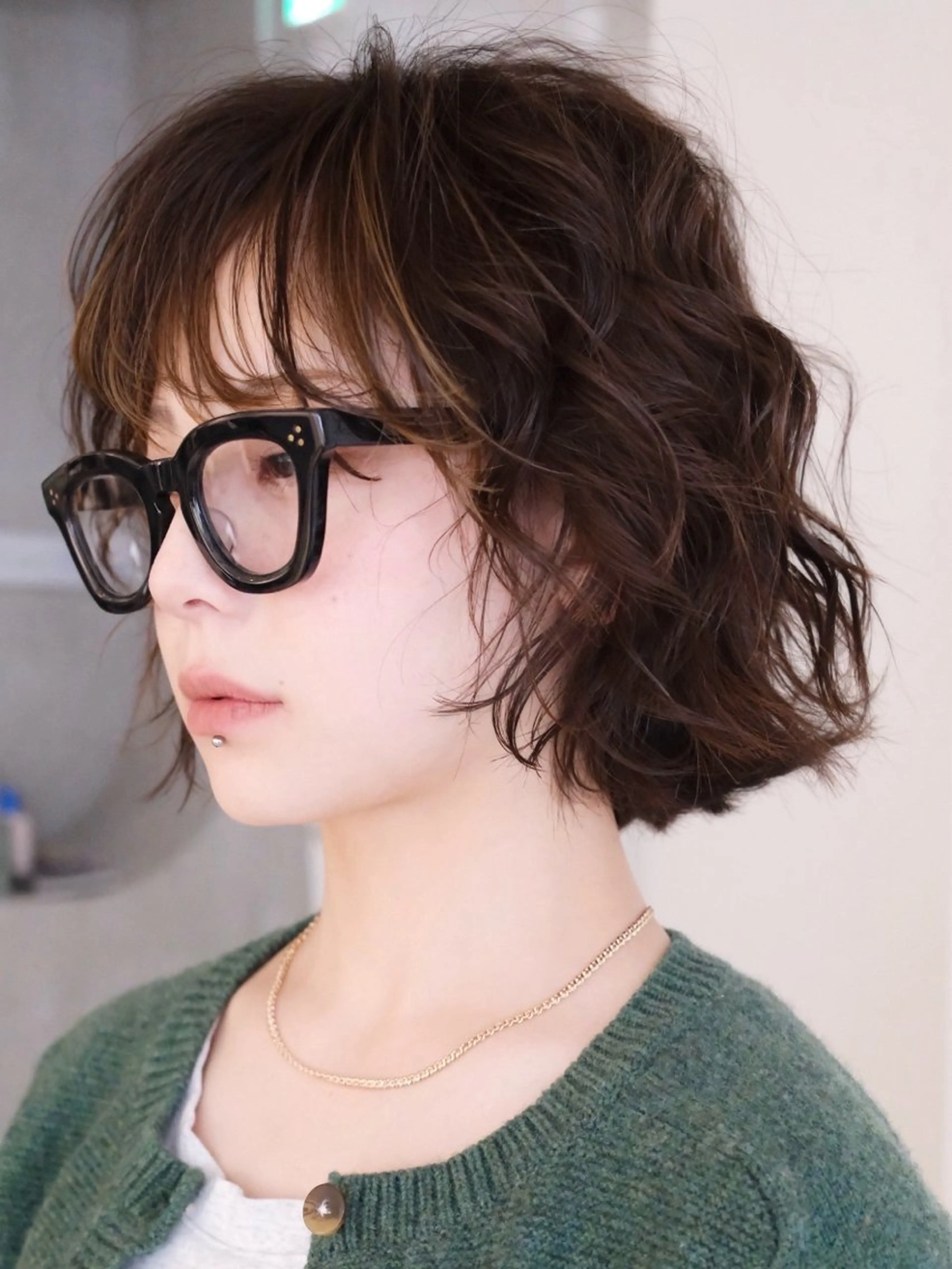 ミディアム レディース／メンズ パーマ特化／内山遥斗のヘアスタイル