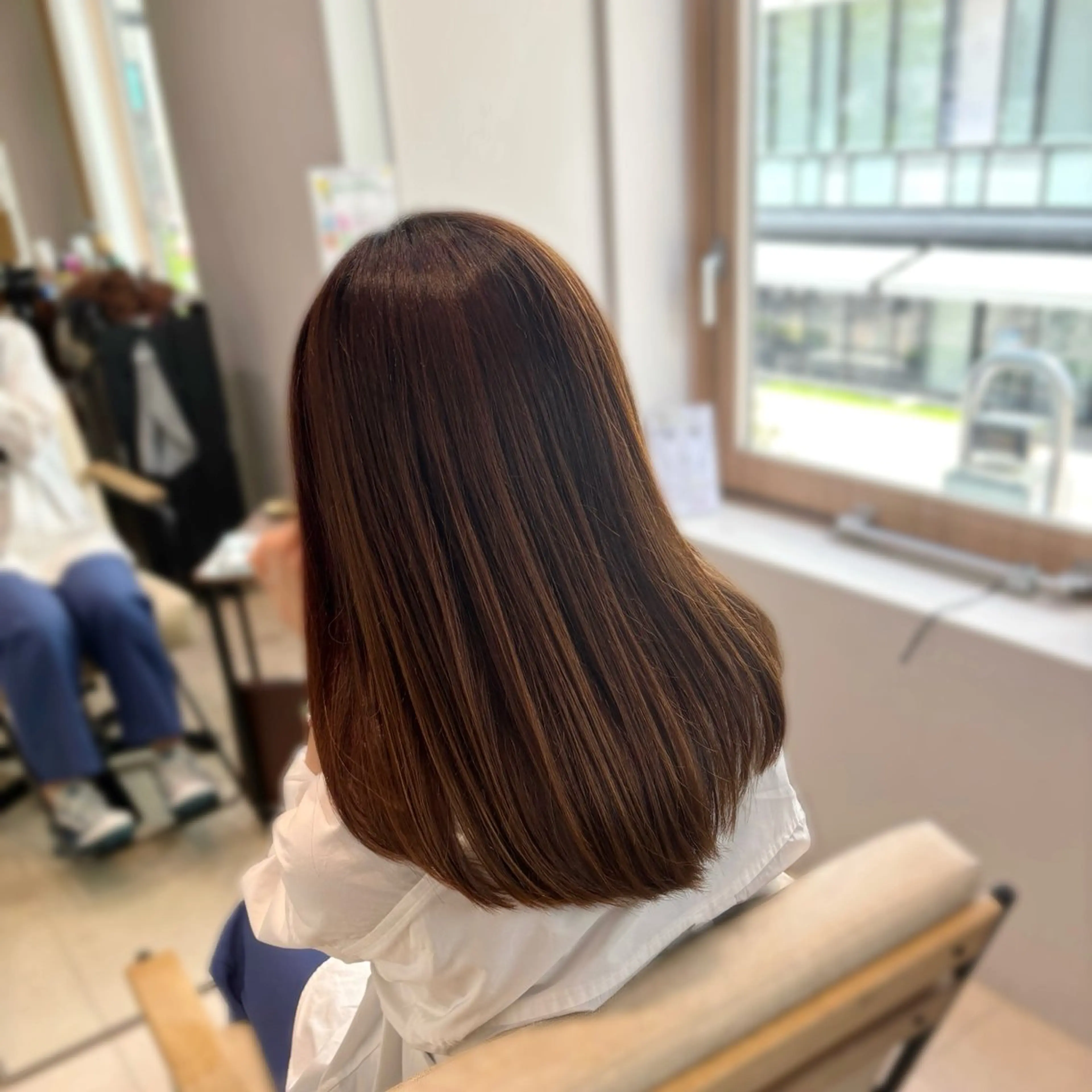 セミロング 末吉 帆華 AMELY呉服町店のヘアスタイル