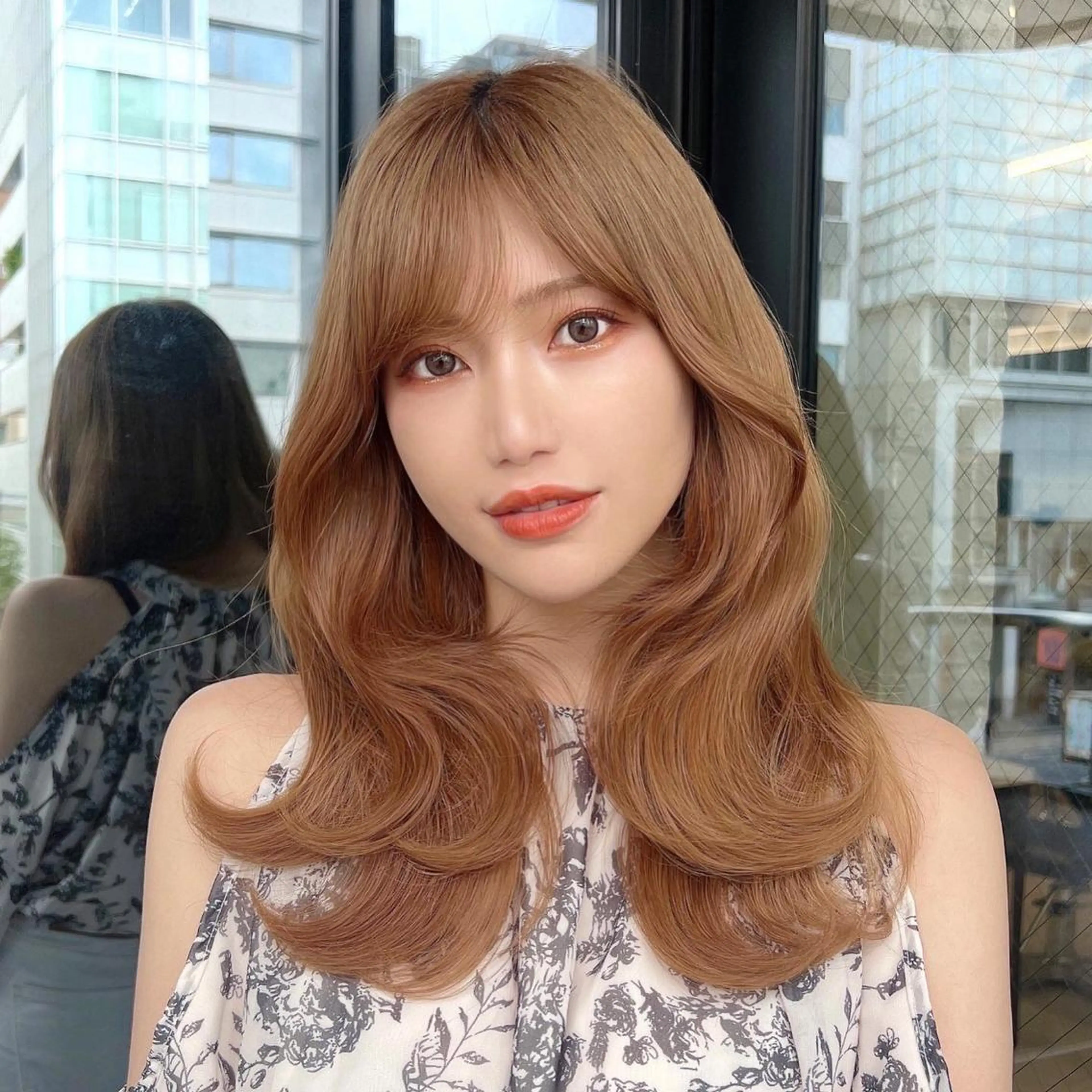 セミロング カラー 韓国ヘア♡ 顔まわりカットayaのヘアスタイル