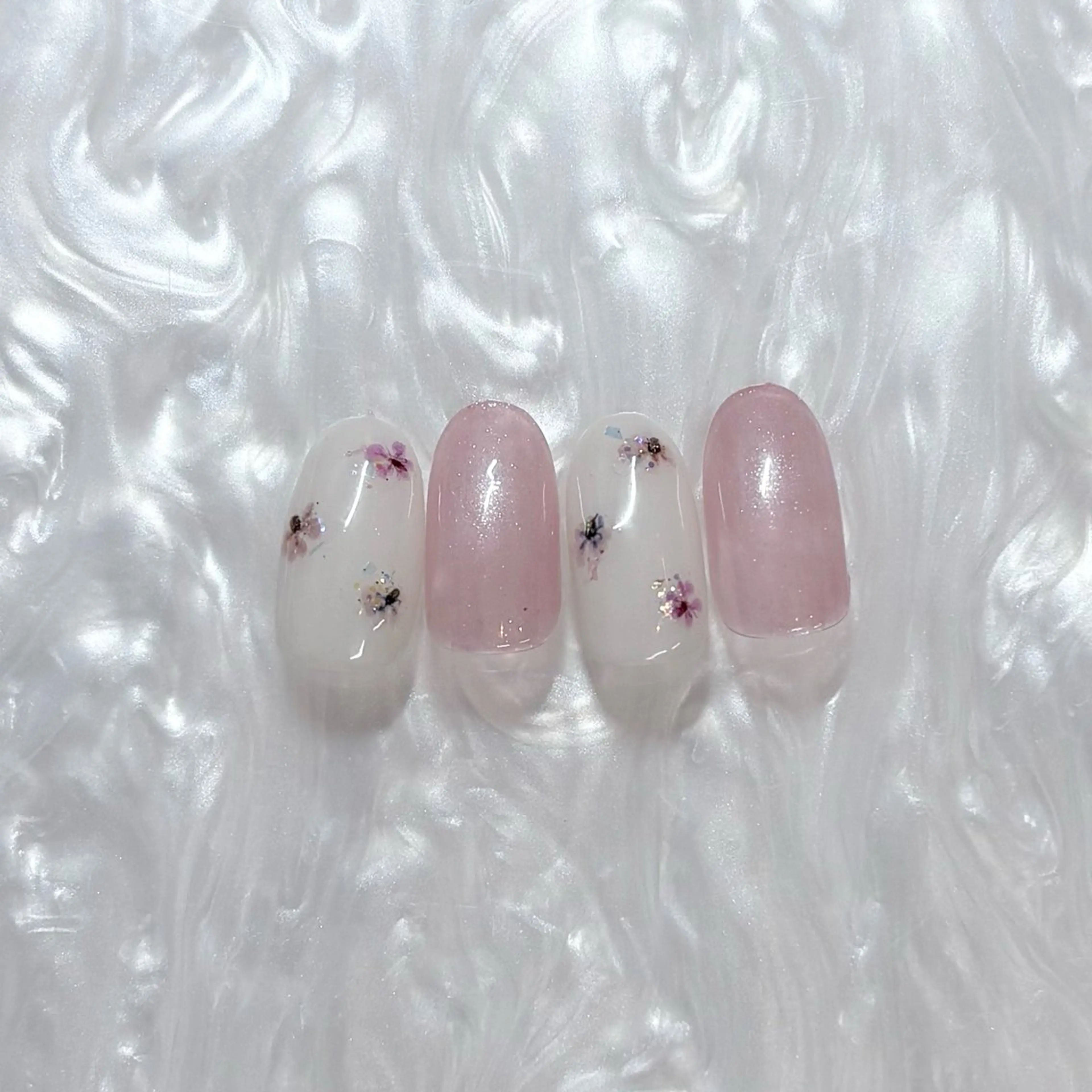 ネイル DIVAS/ yuiのネイルデザイン