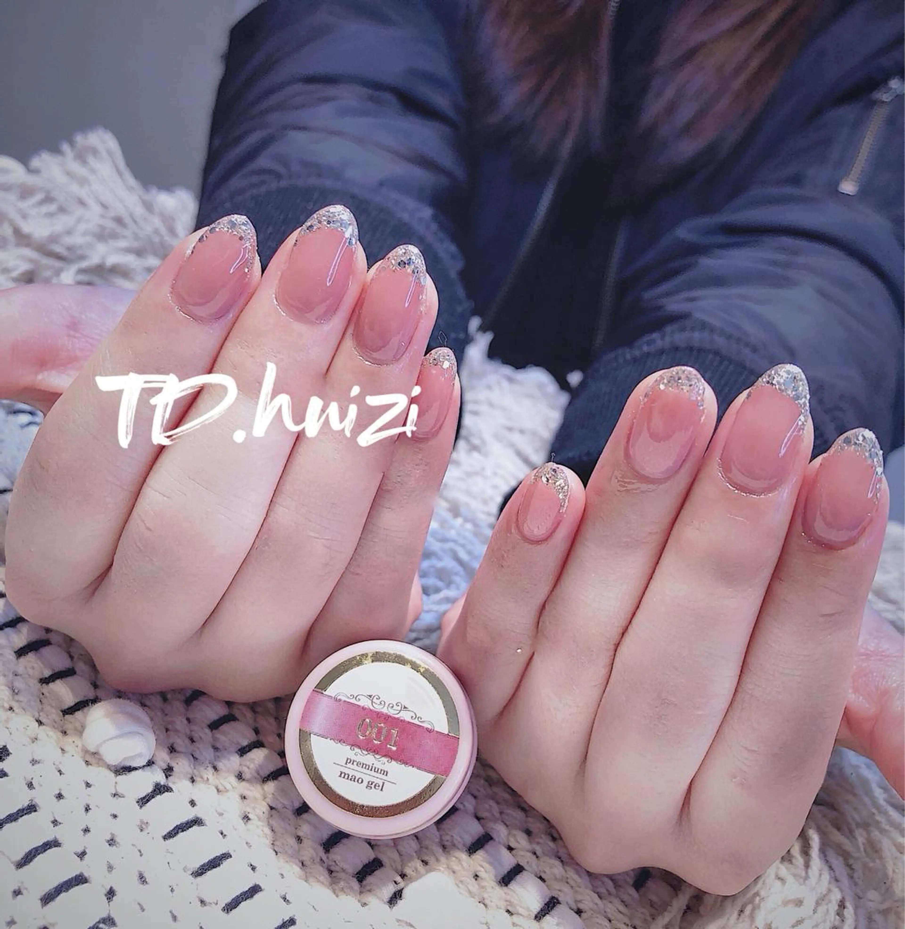 ミディアム ハンドネイル めぐみのネイルサロン スタッフ練習のネイルデザイン