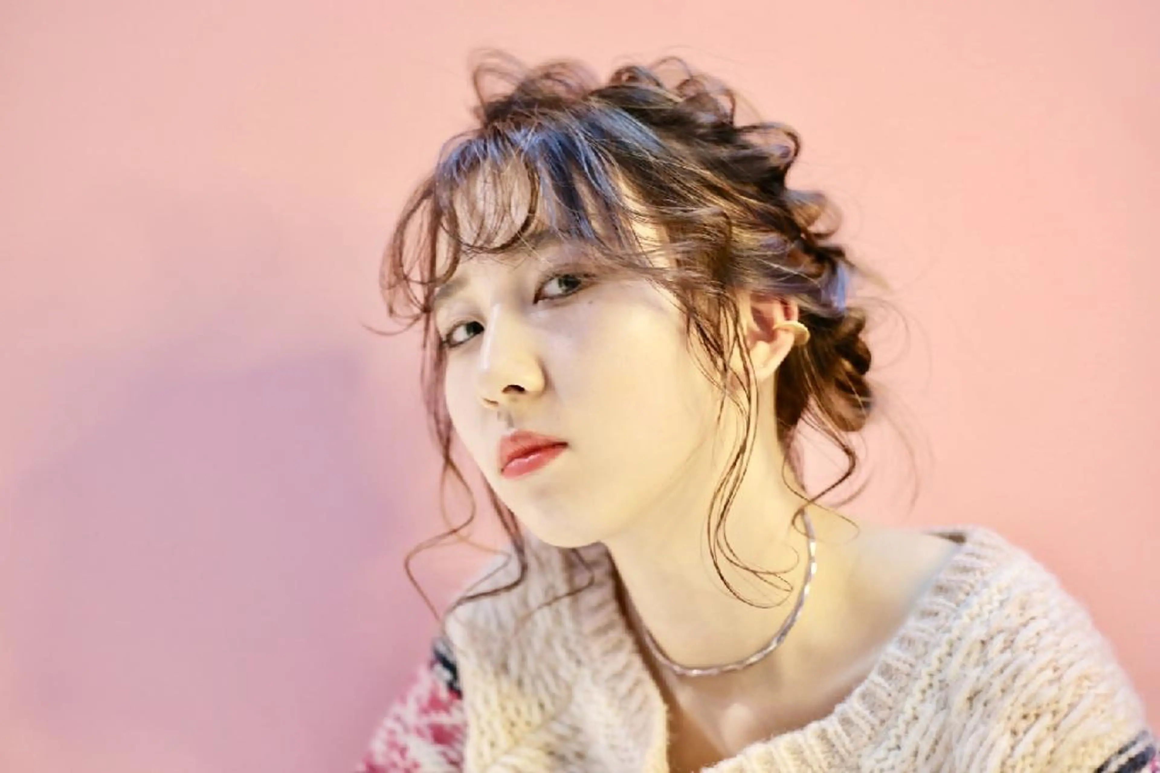 ミディアム ヘアアレンジ LOOKER所属・looker ルーカーのヘアスタイル