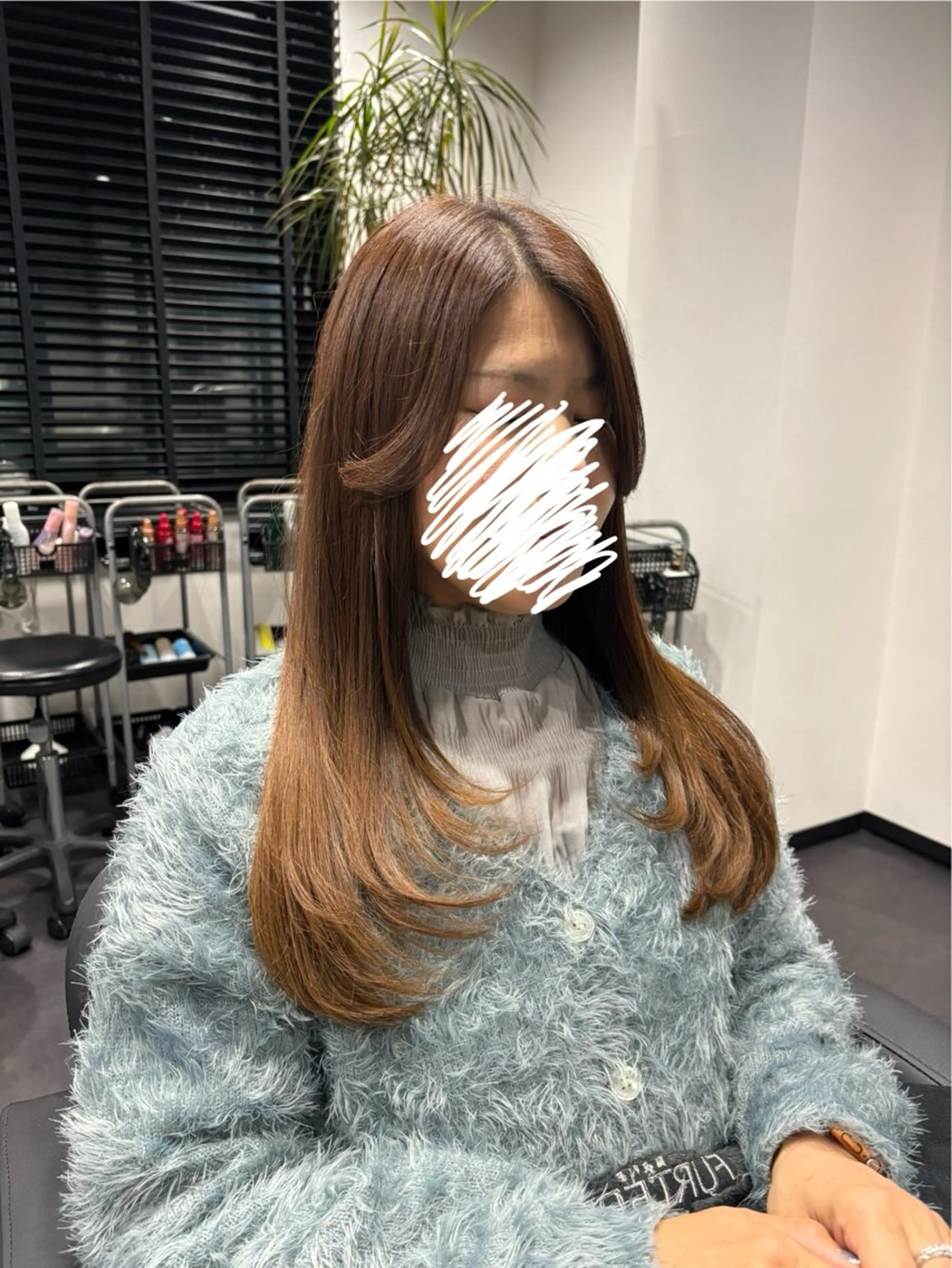 ロング レイヤーカット 福島 菜摘のヘアスタイル