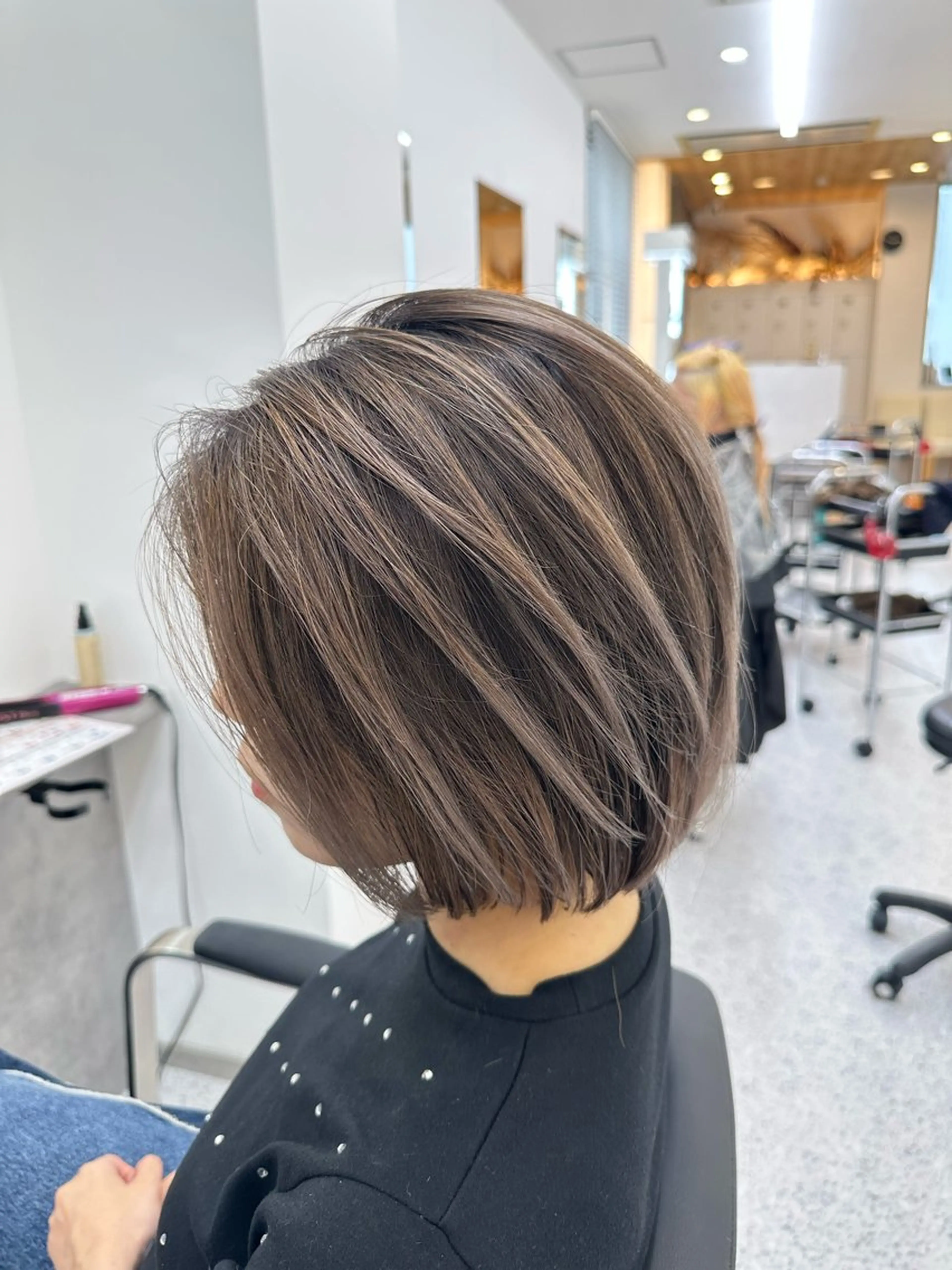 ミディアム カラー ヘアアレンジ ヘアカラー トリートメント 久米 治仁のヘアスタイル
