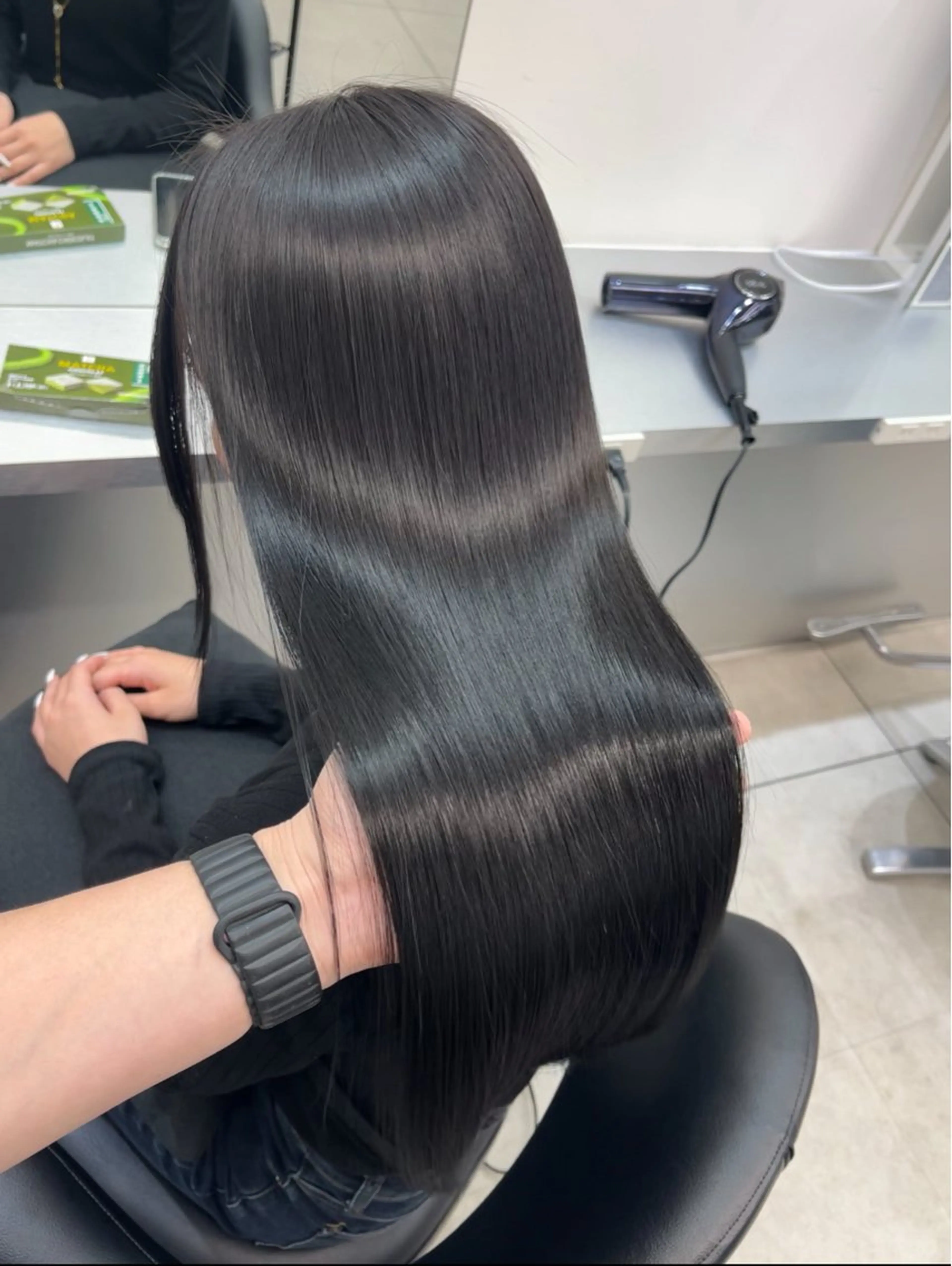 ロング カット ヘアカラー 縮毛矯正 トリートメント 髪質改善/縮毛矯正 梅田茶屋町/西尾祐作のヘアスタイル