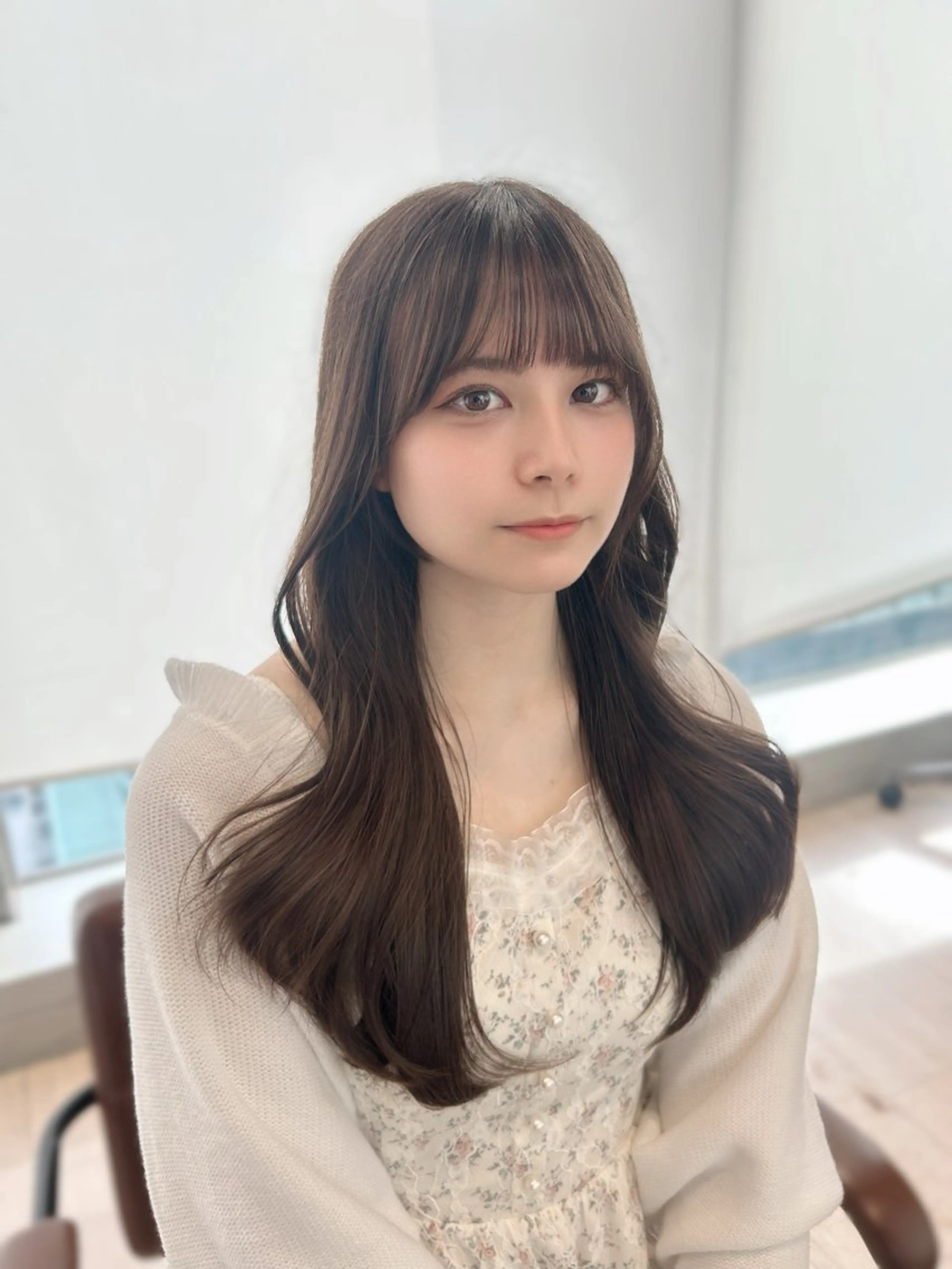 ロング カット ヘアカラー トリートメント 🎀大竹美侑／顔まわ りカット／レイヤーのヘアスタイル