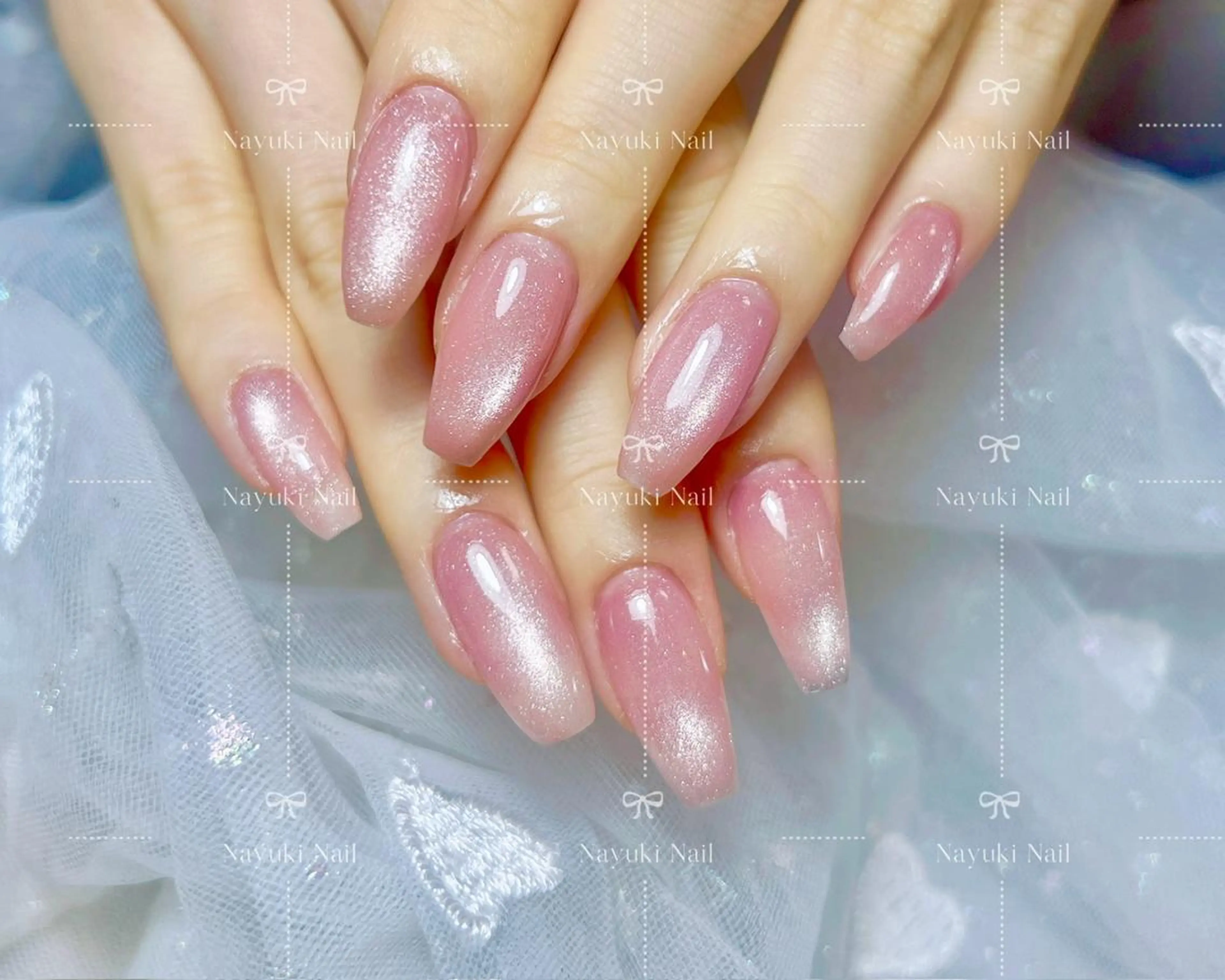 ネイル 🦋 Queenieのネイルデザイン