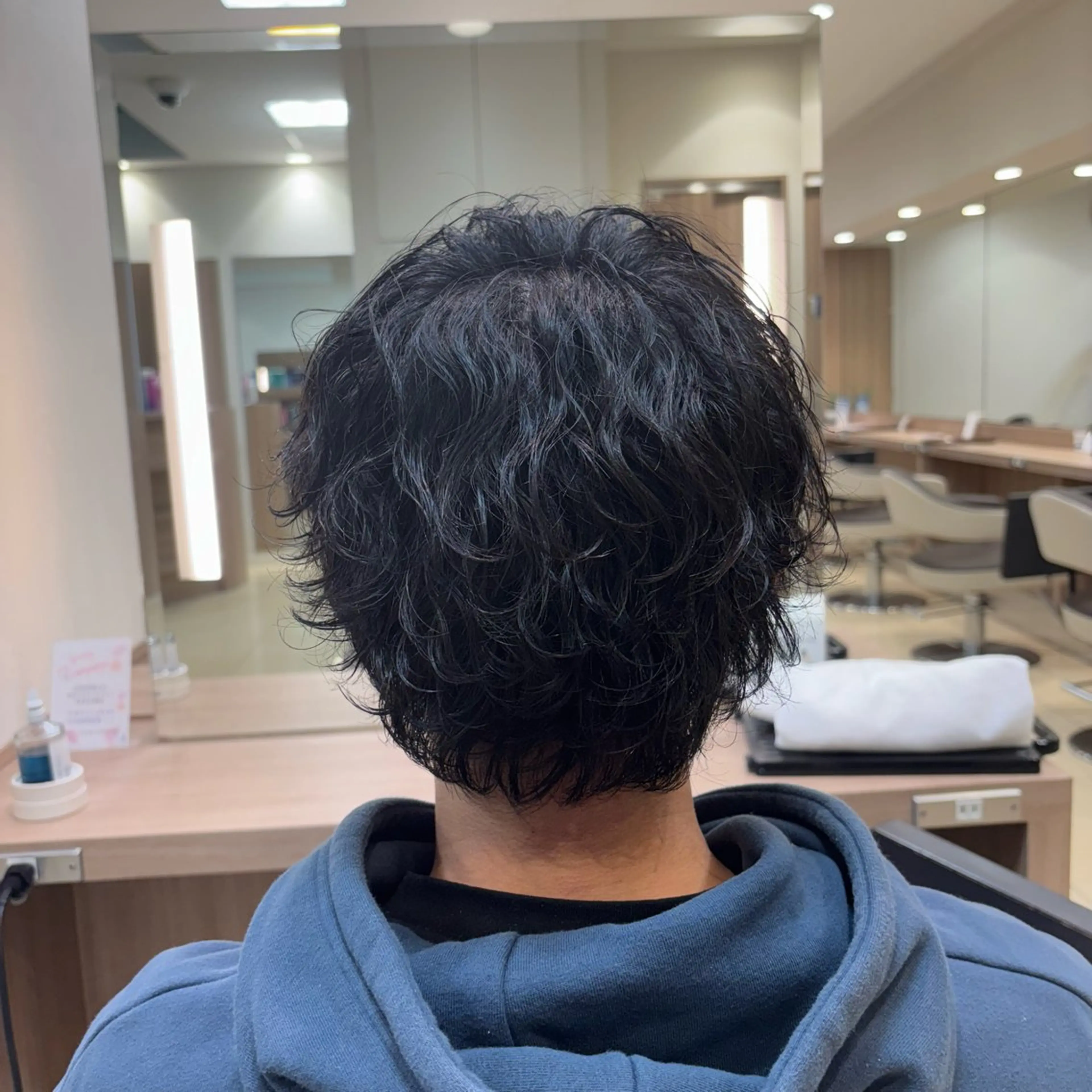 ミディアム パーマ メンズ カット パーマ 🐠寒色系×パーマ 櫻井　麿偉🐏のヘアスタイル