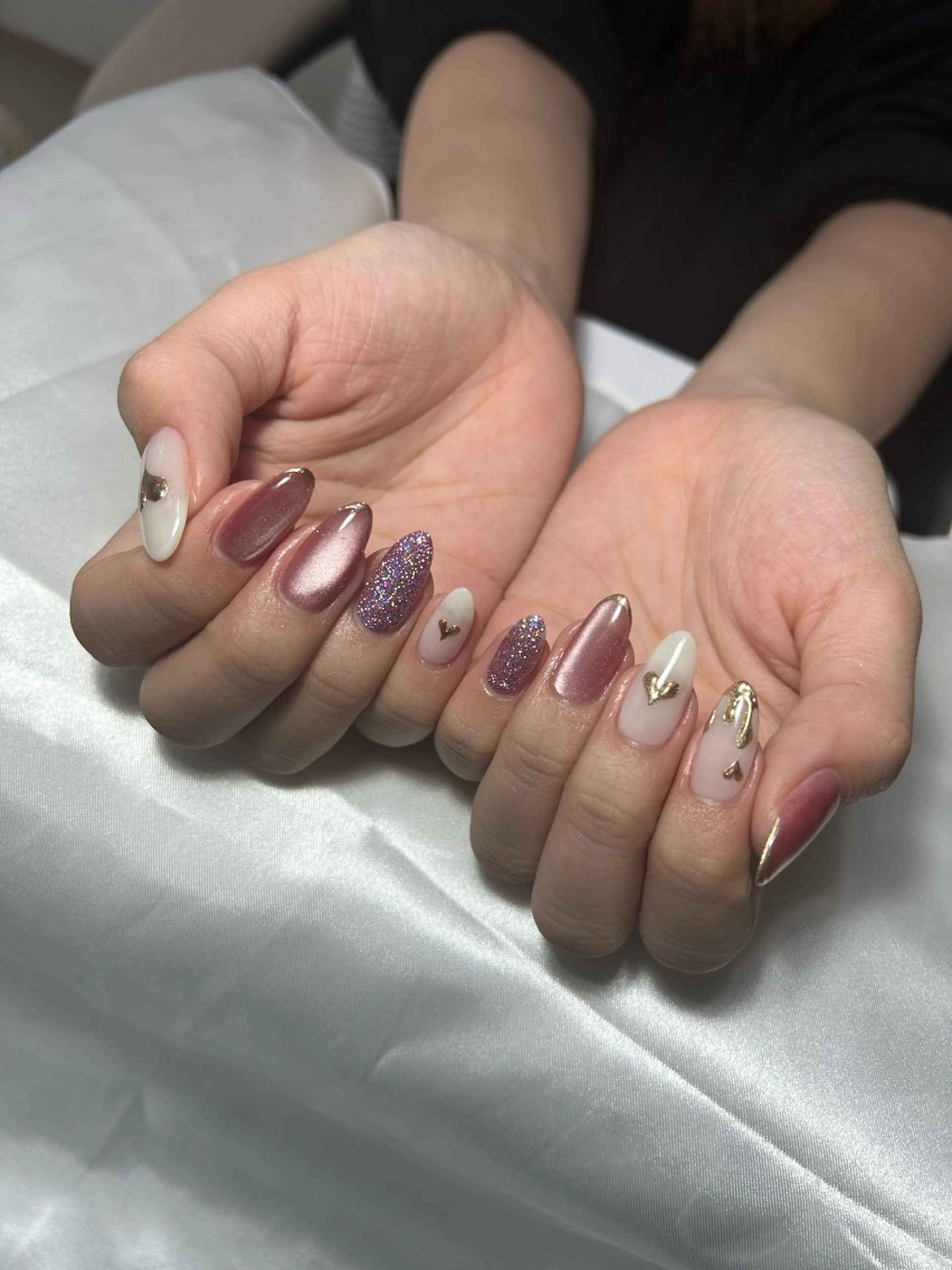 ネイル バレンタイン ハンドネイル nailroom‪ sb‪‪𓈒𓂂𓏸のネイルデザイン