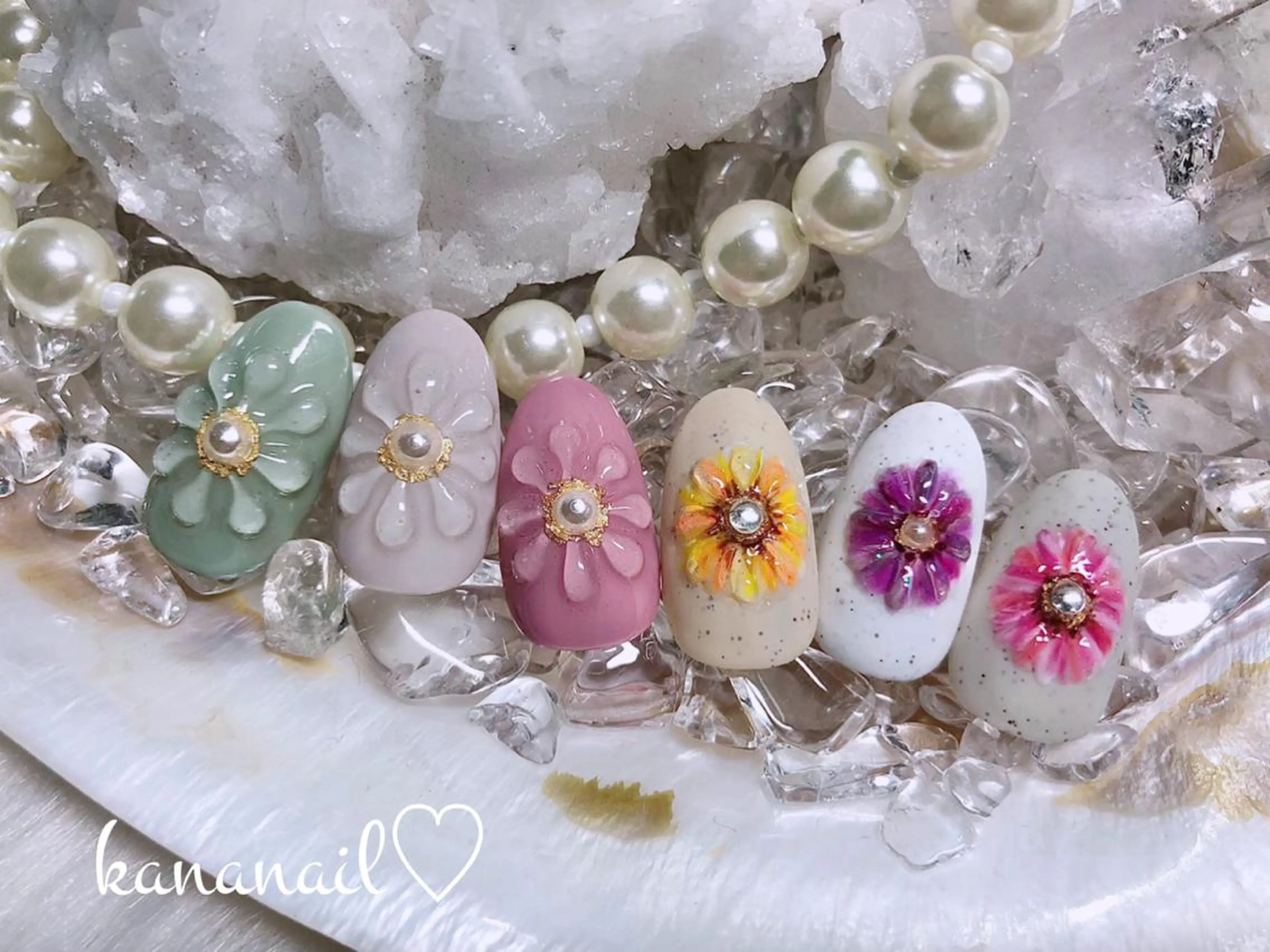 ネイル アートネイル フラワーネイル ぷっくりネイル kananail ♡のネイルデザイン