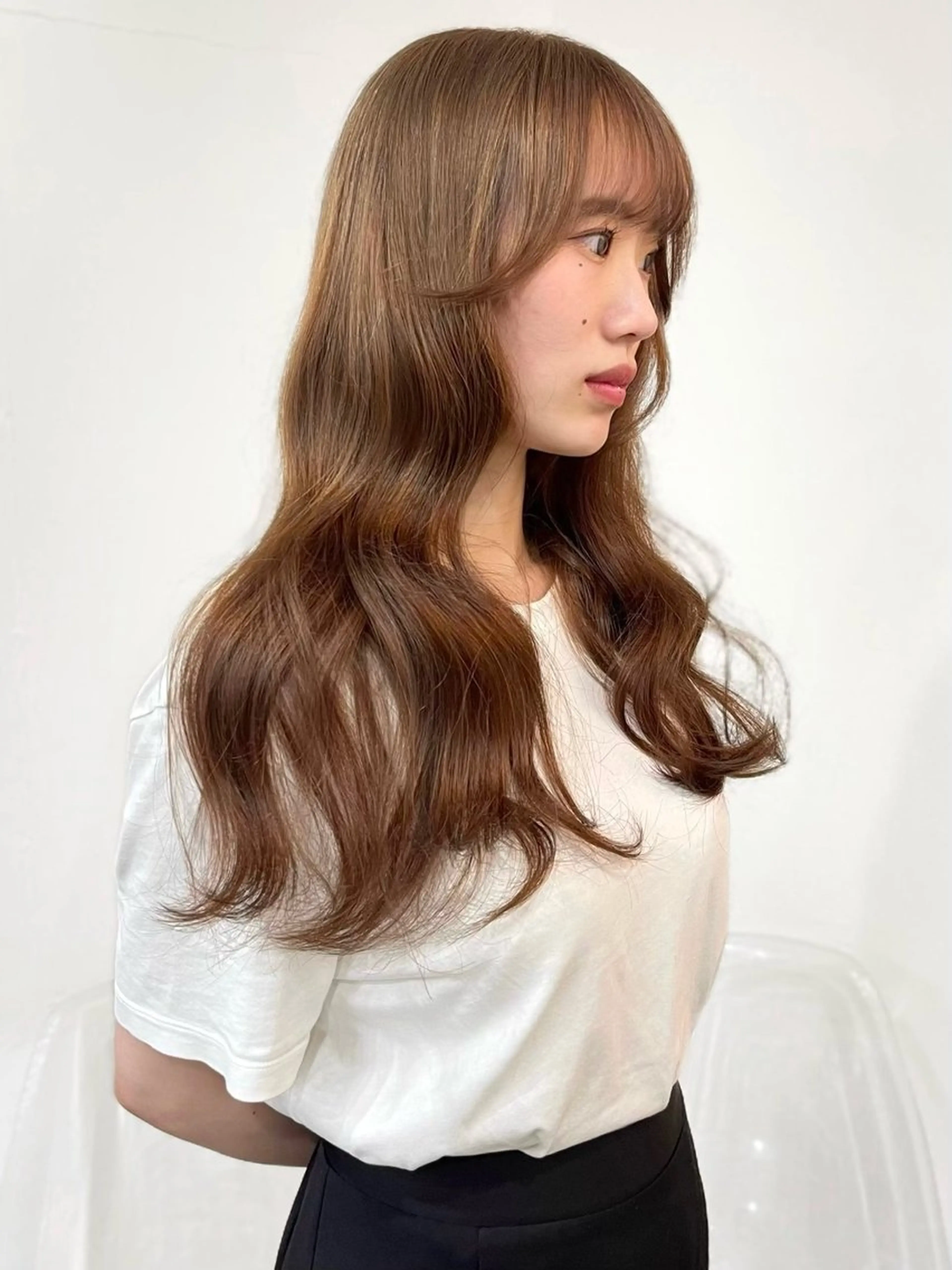 ロング キダアヤカ/ 梅田/ベージュカラーのヘアスタイル