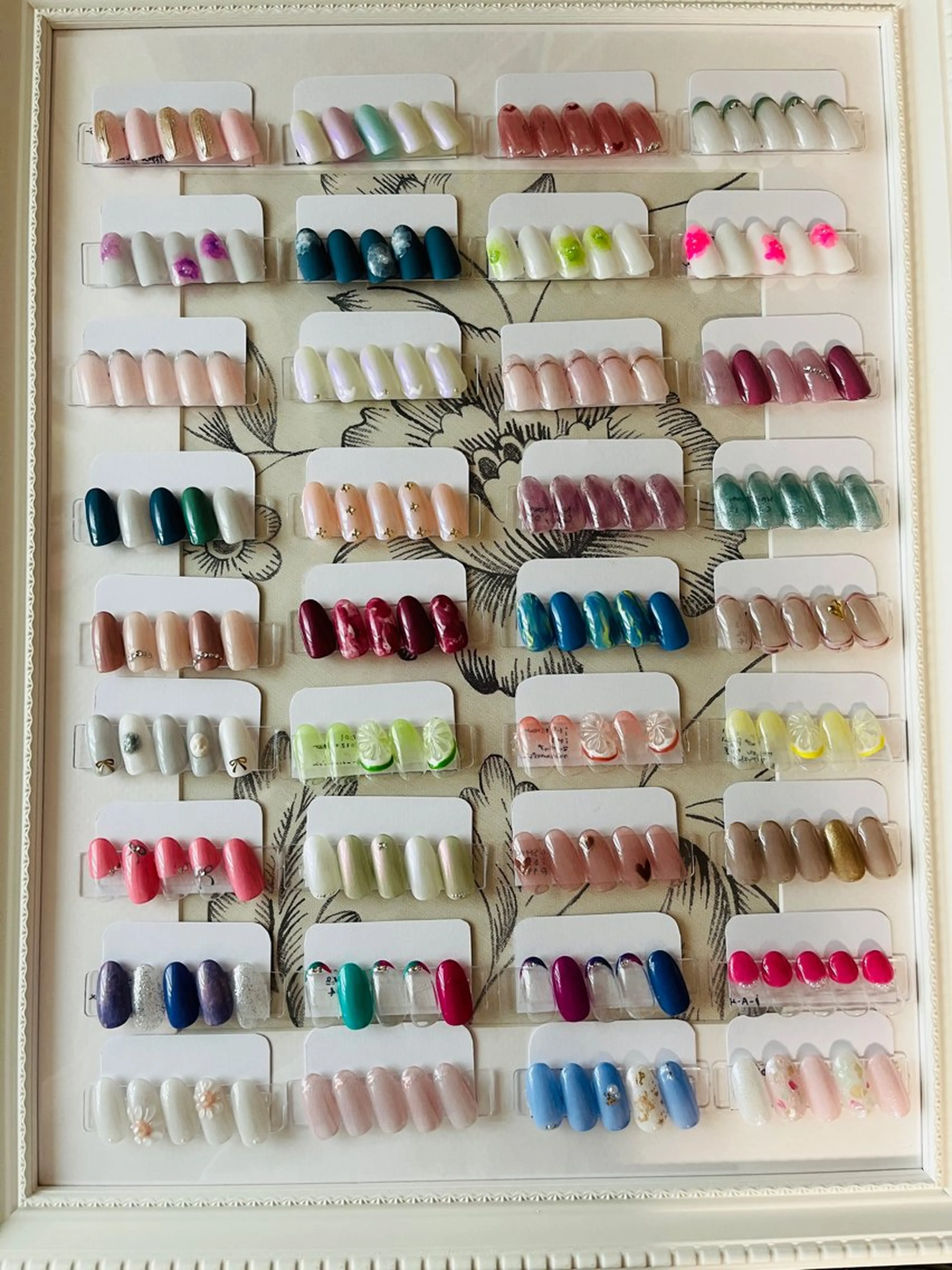ネイル nail atelier  Rのネイルデザイン