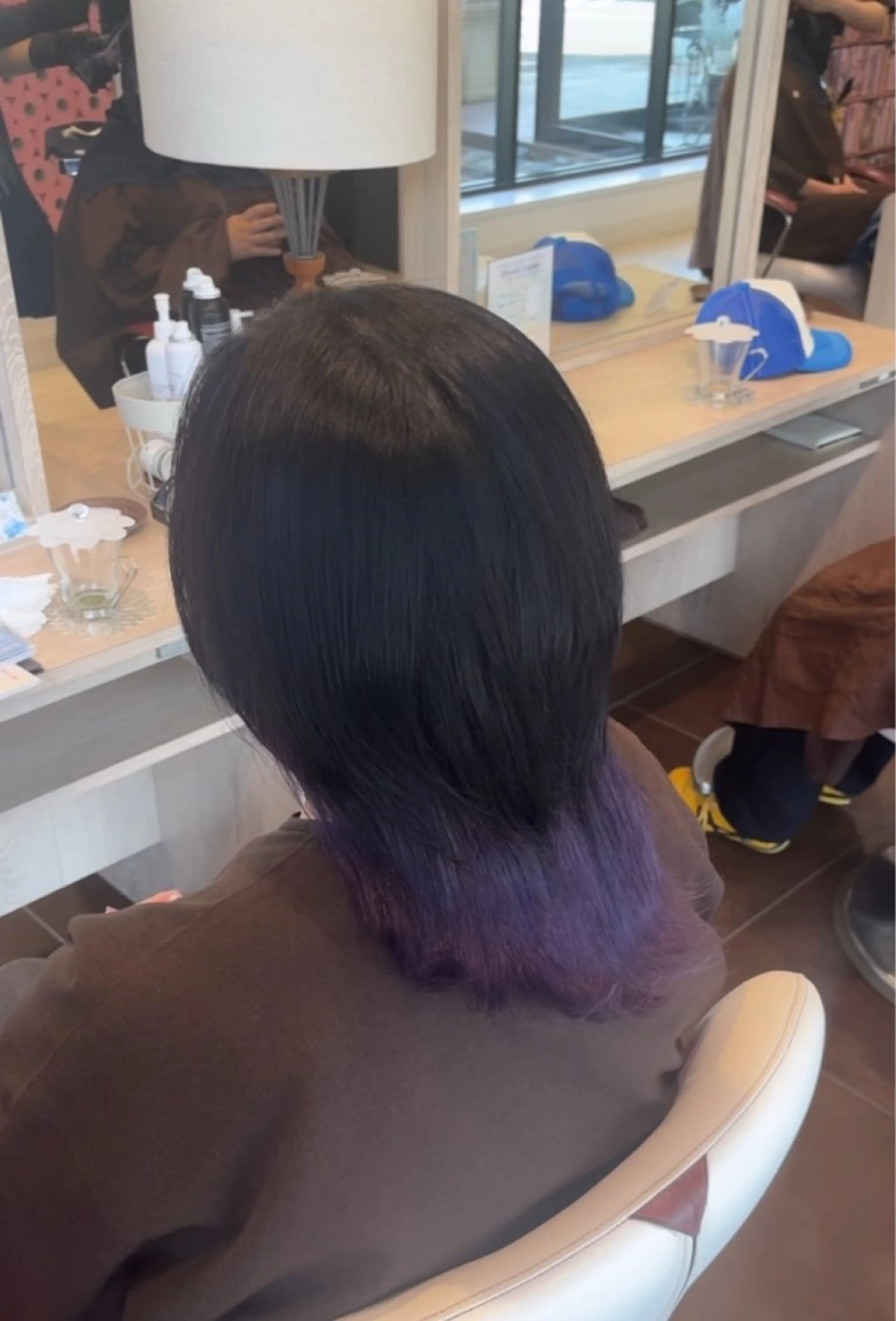 ミディアム カラー 渡部 優衣のヘアスタイル