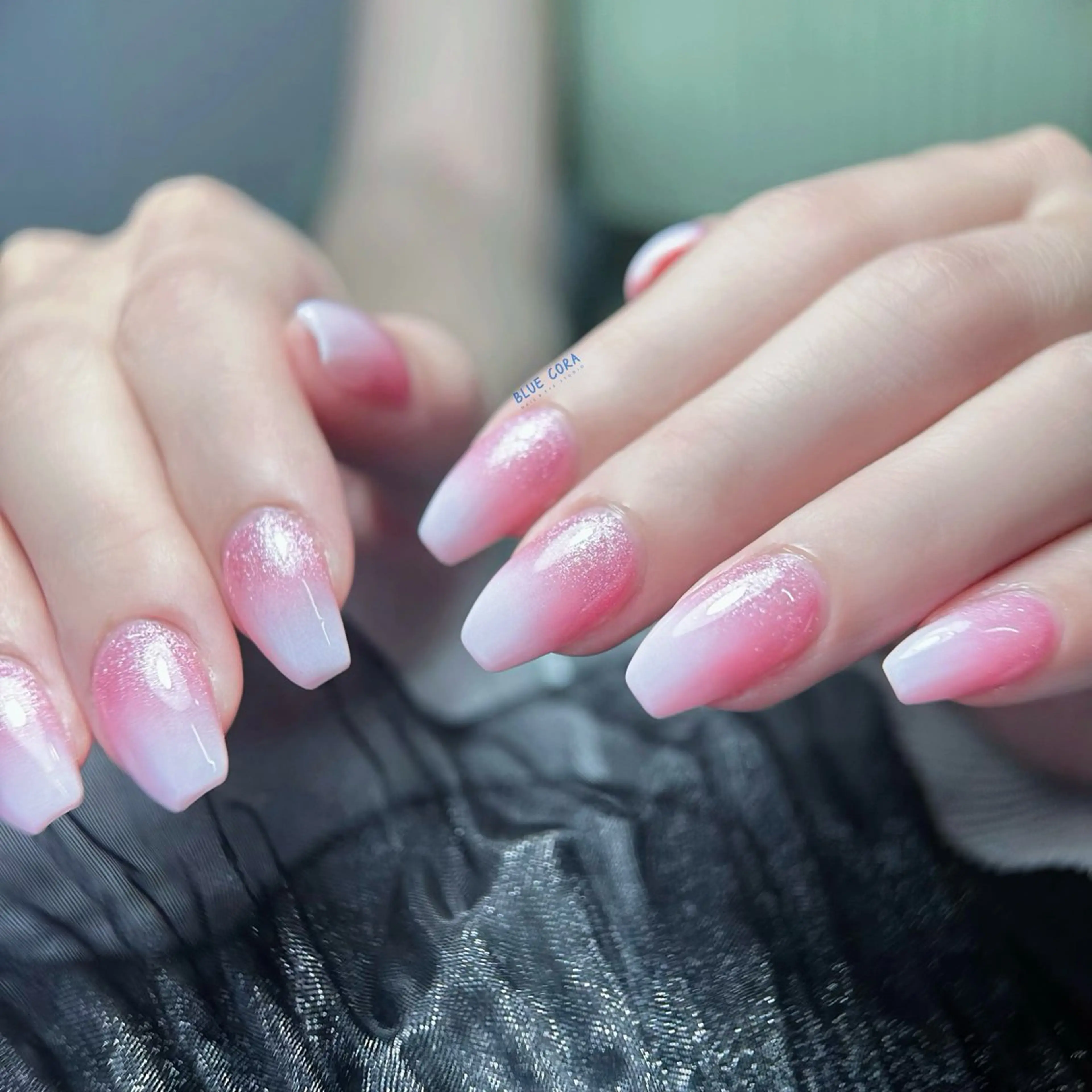 ネイル マグネットネイル ハンドネイル BLUE CORAのネイルデザイン