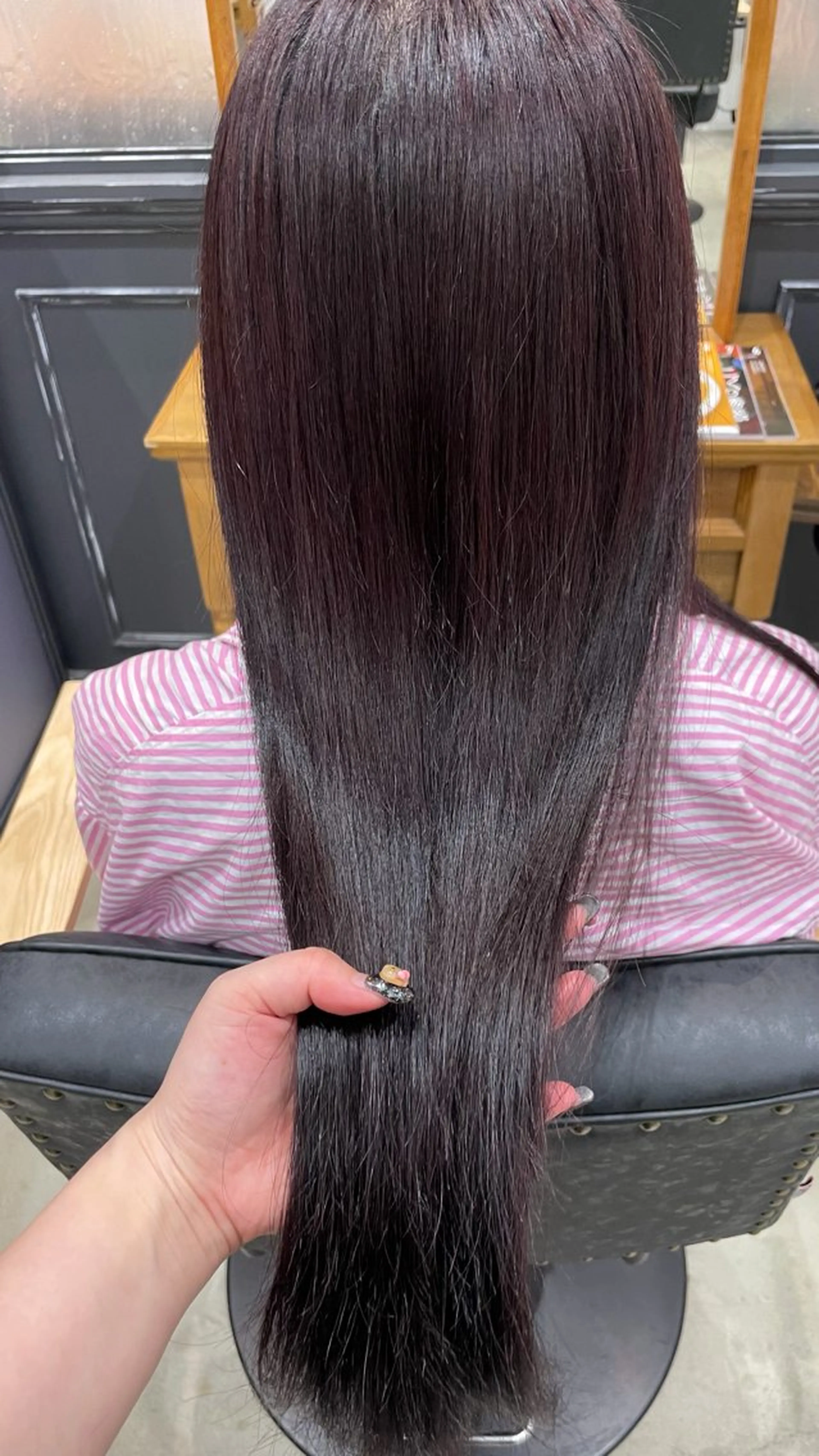 ロング カット ヘアカラー トリートメント 大久保 雪乃🌛のヘアスタイル