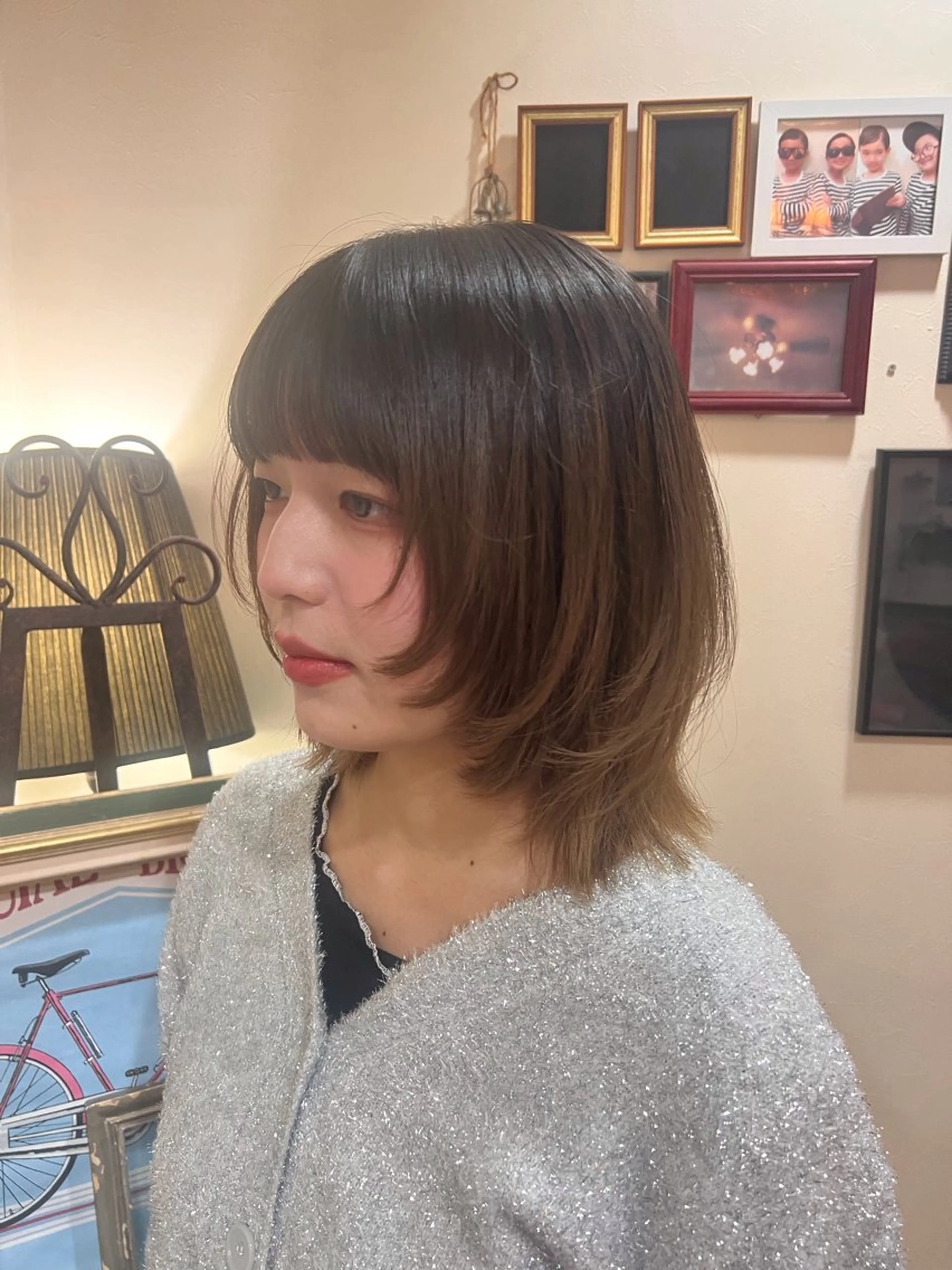 ミディアム ボブ レイヤーカット 韓国スタイル🫧 サーシャのヘアスタイル