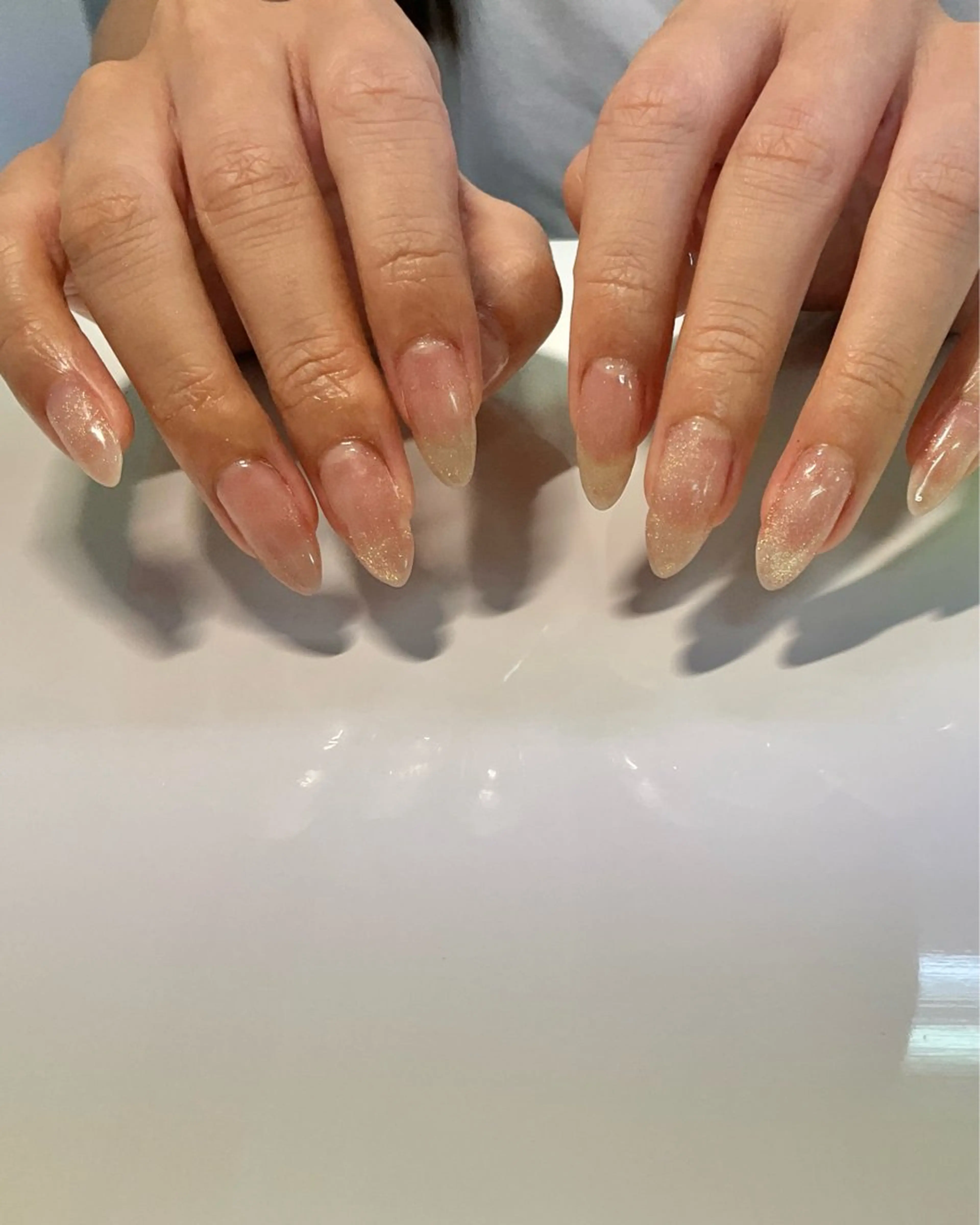 ネイル ゴールド キラキラネイル マグネットネイル ピンク ハンドネイル Nail&Care LUMET【ルメ】のネイルデザイン