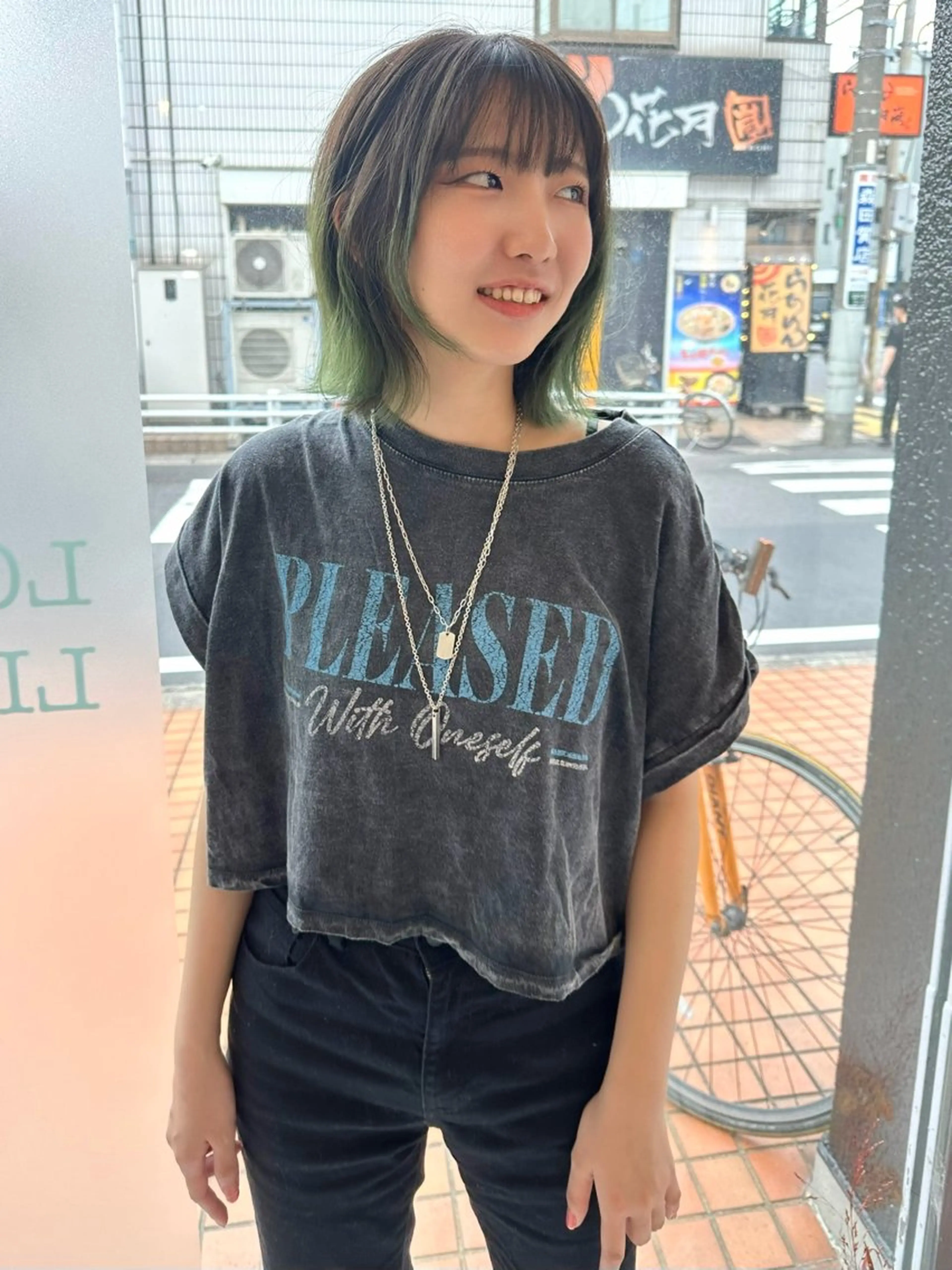 カラー ヘアカラー 🩵HOLLY🩵 ブリーチ🩵カレンのヘアスタイル