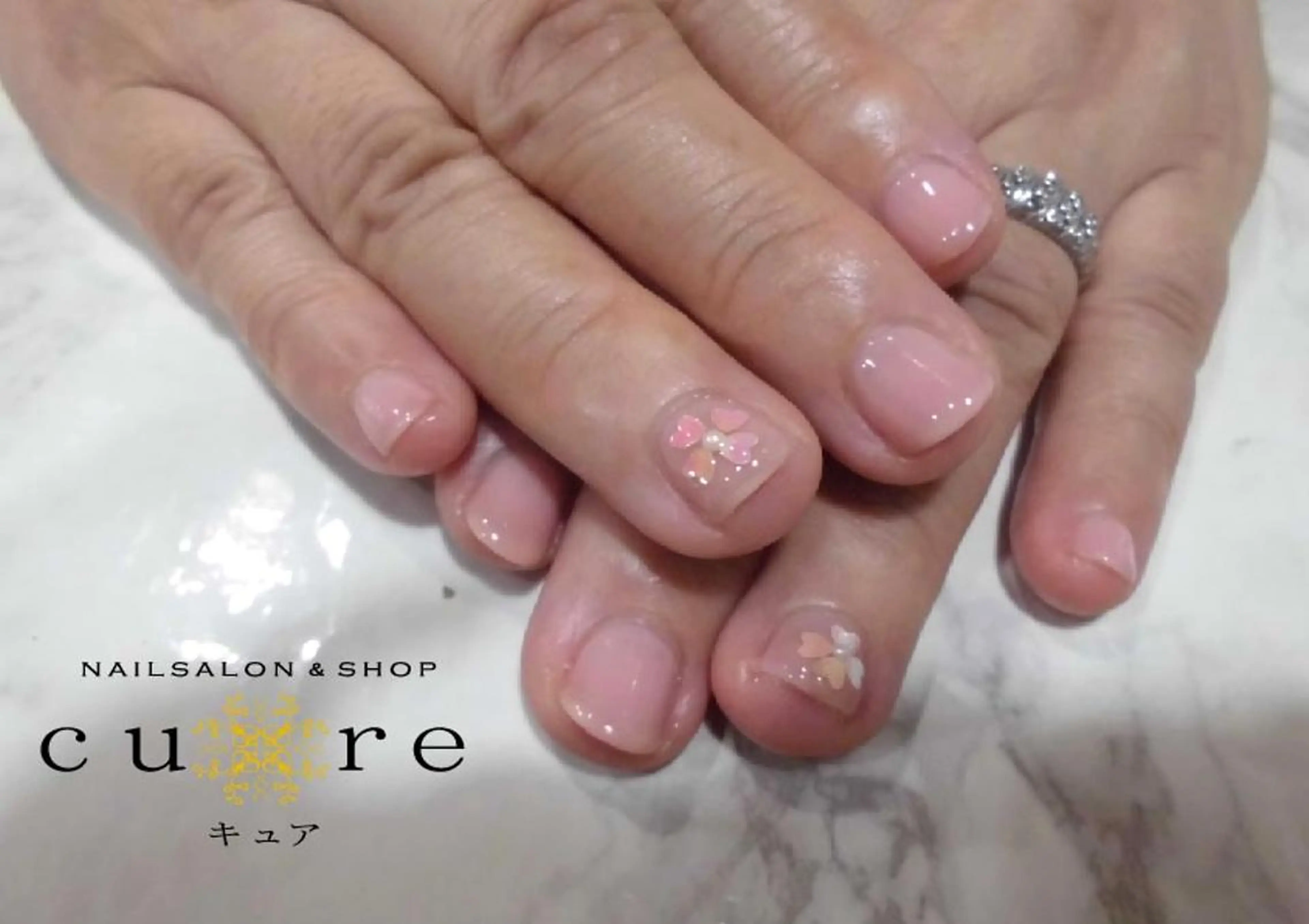 ネイル ジェルネイル ブライダルネイル ネイルサロン Cureのネイルデザイン