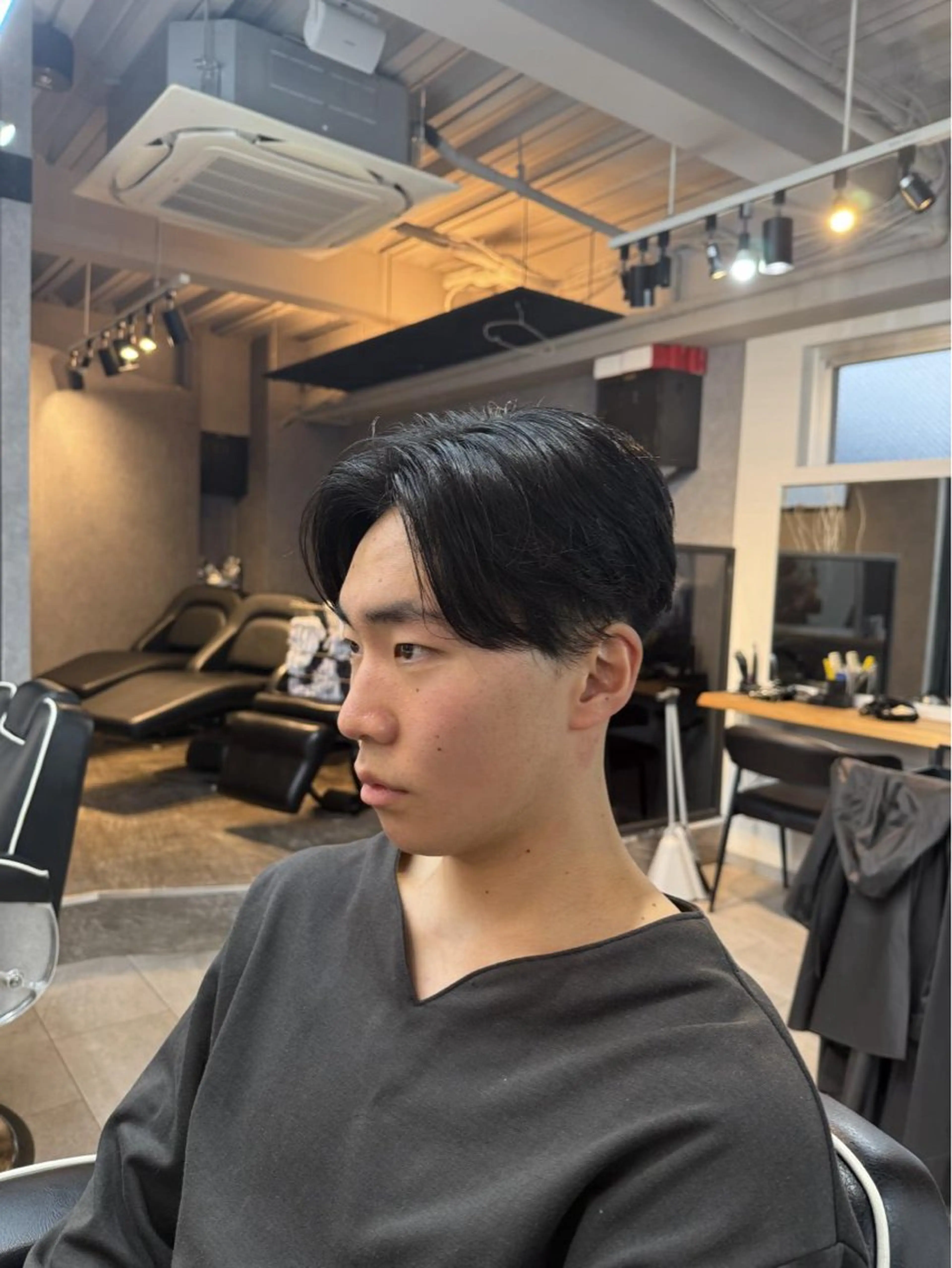 🎊​〜​オープン記念限定​〜​🎊【当日予約なら口コミ必須】メンズセンターパートカット 韓流マッシュ/センターパート/の写真