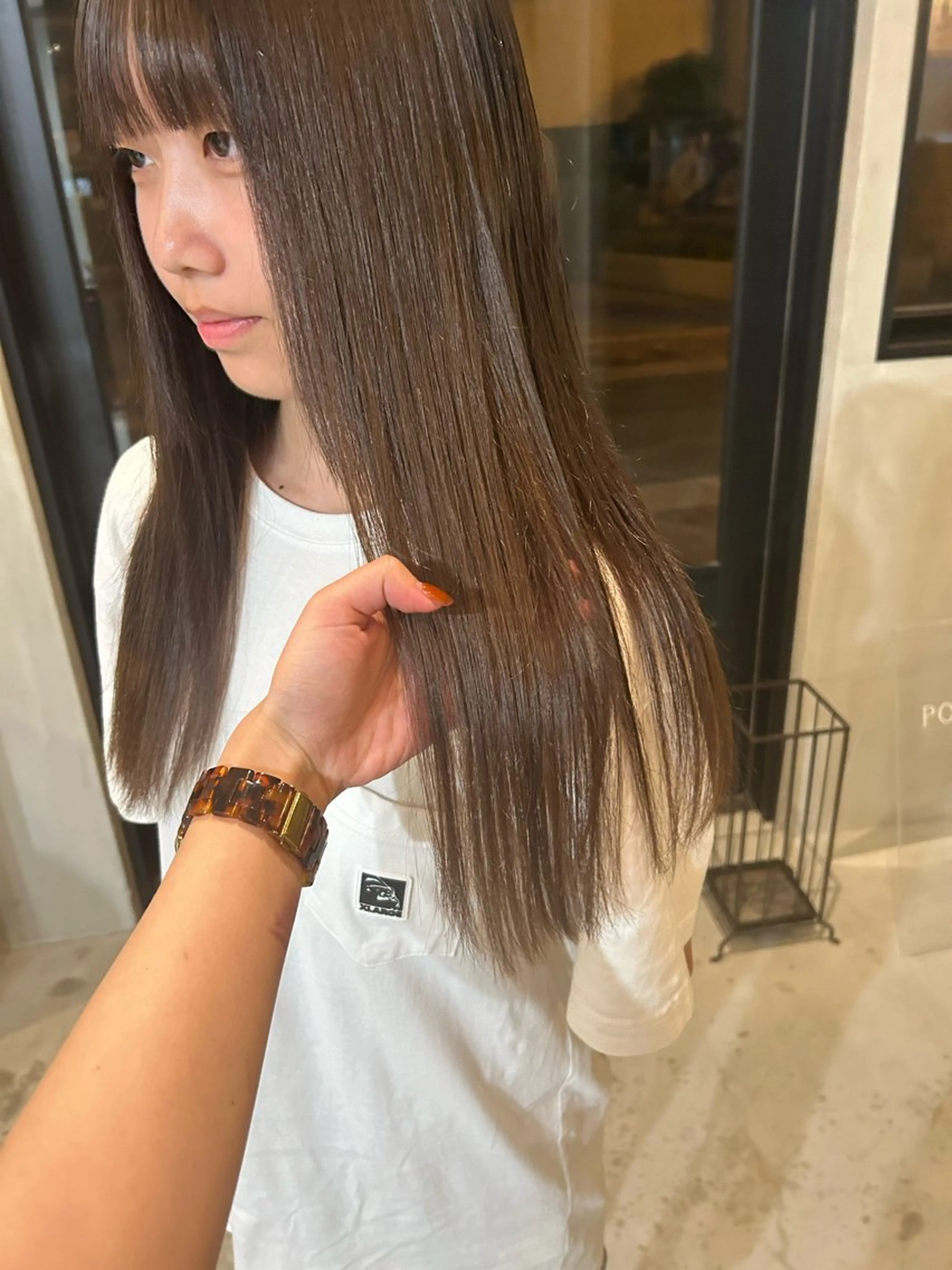 カラー 古澤 芽依のヘアスタイル
