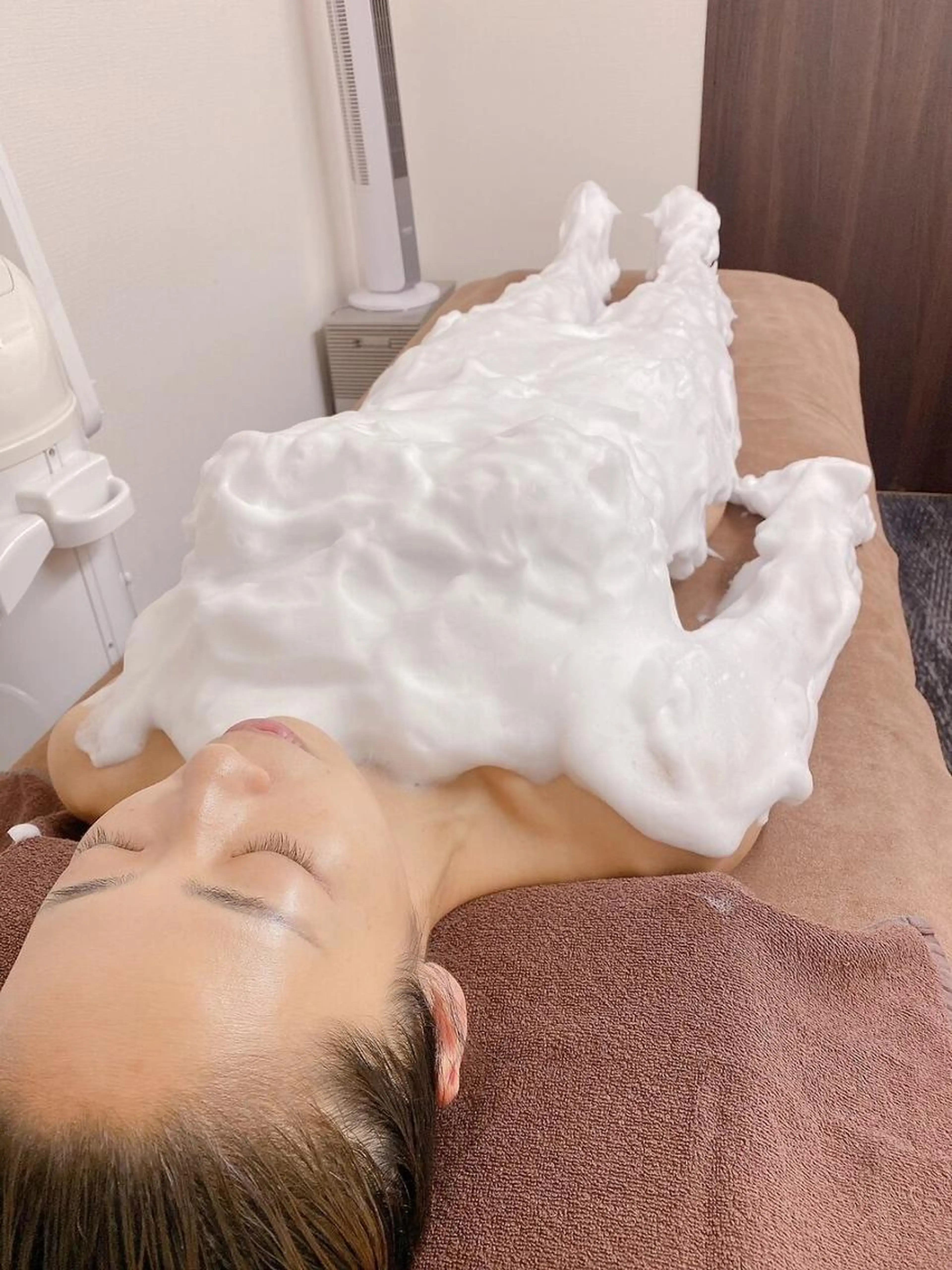 【５月限定】極上の泡　ボディホワイトフラフィー+アロママッサージ２０分　１回￥９,８00の写真