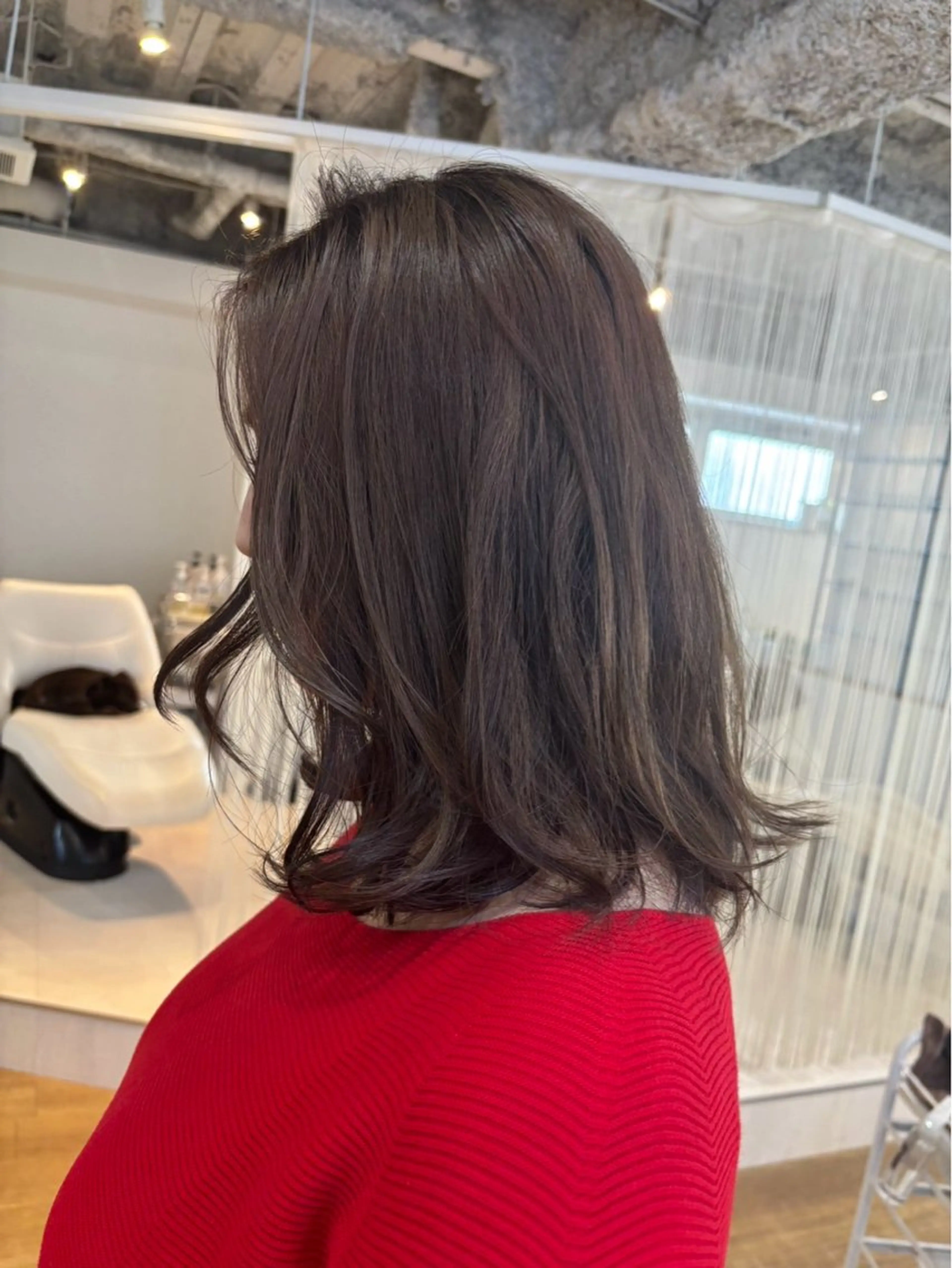 ミディアム RENA/ 艶カラー&髪質改善のヘアスタイル