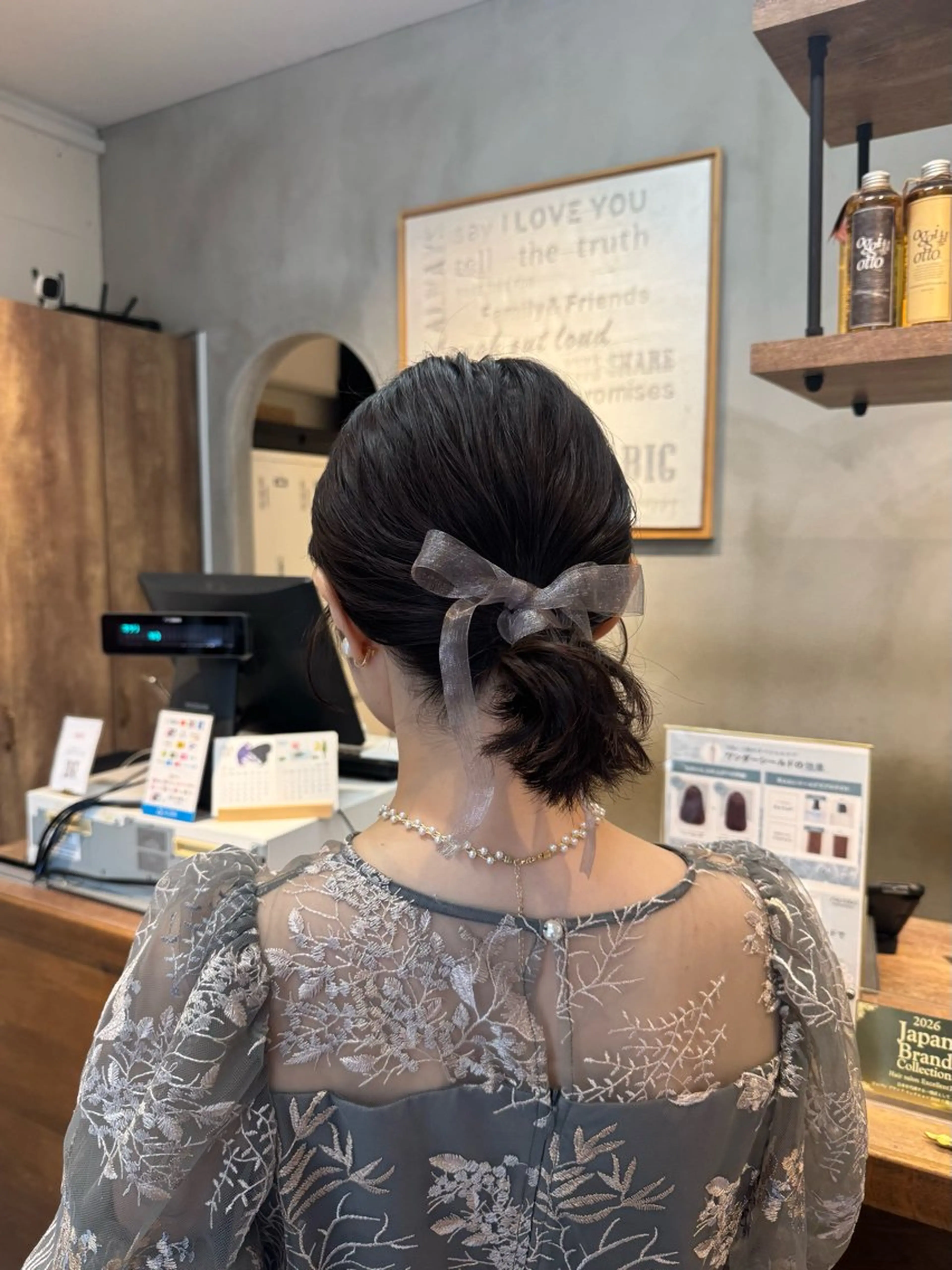 ヘアアレンジ ヘアセット red neo あいりのマツエク・マツパデザイン