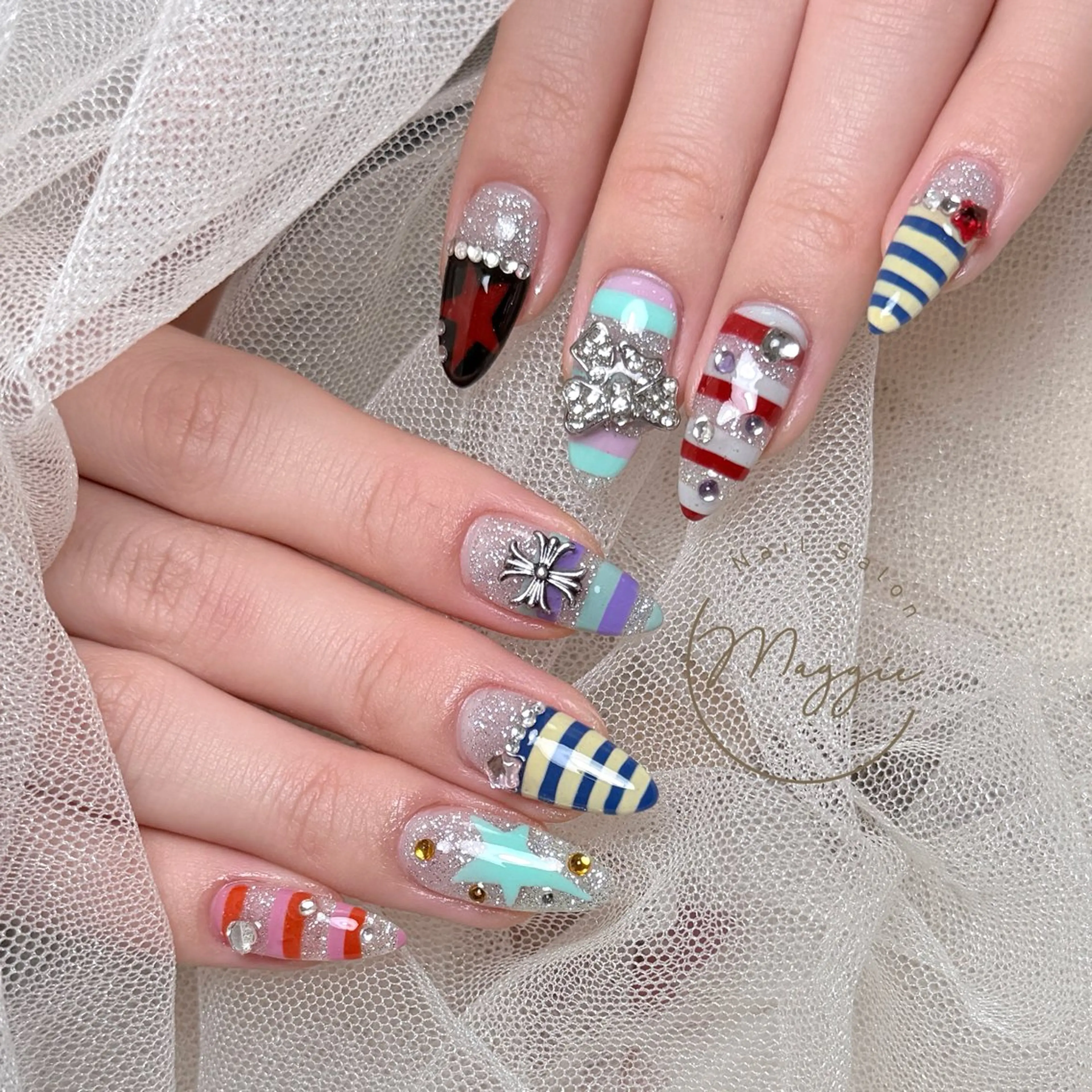 ネイル Maggie Nail🦩のネイルデザイン