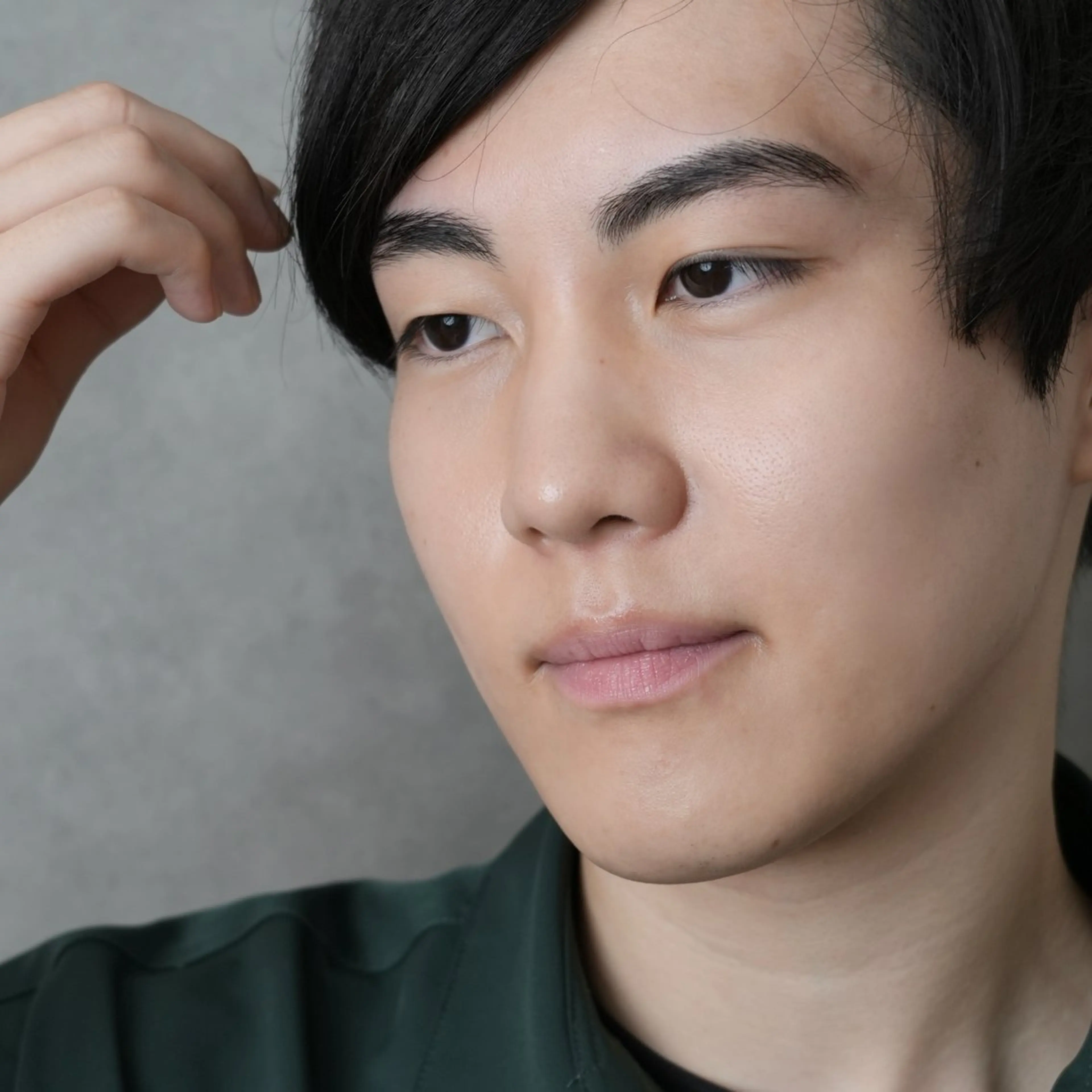 メンズ アイブロウ SUBT. イサキの眉毛・アイブロウイメージ