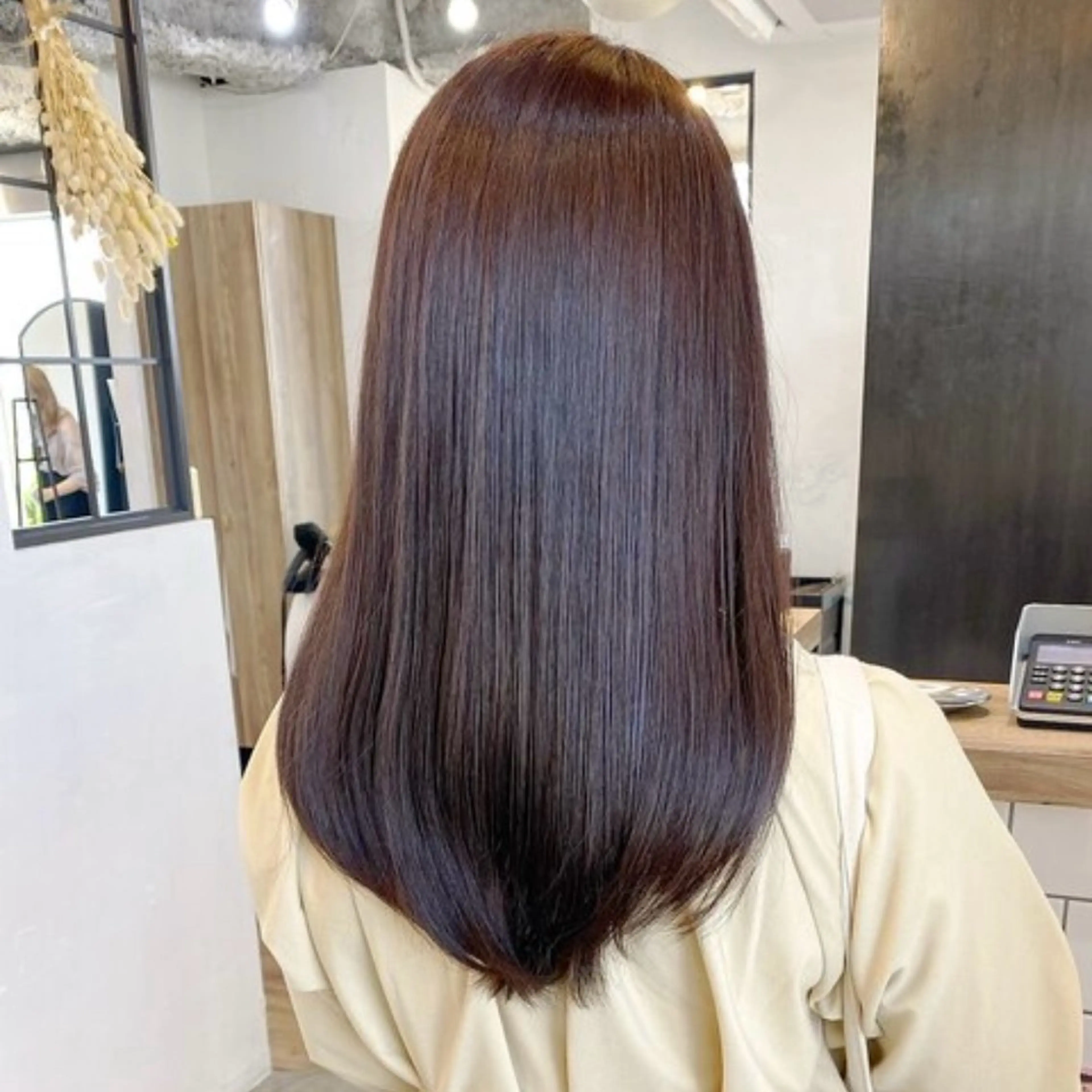 ロング カラー ブリーチ ブラウンカラー ブリーチなしカラー ピンクカラー ピンクブラウン カット ヘアカラー トリートメント 🥣 hashi 🛋️のヘアスタイル